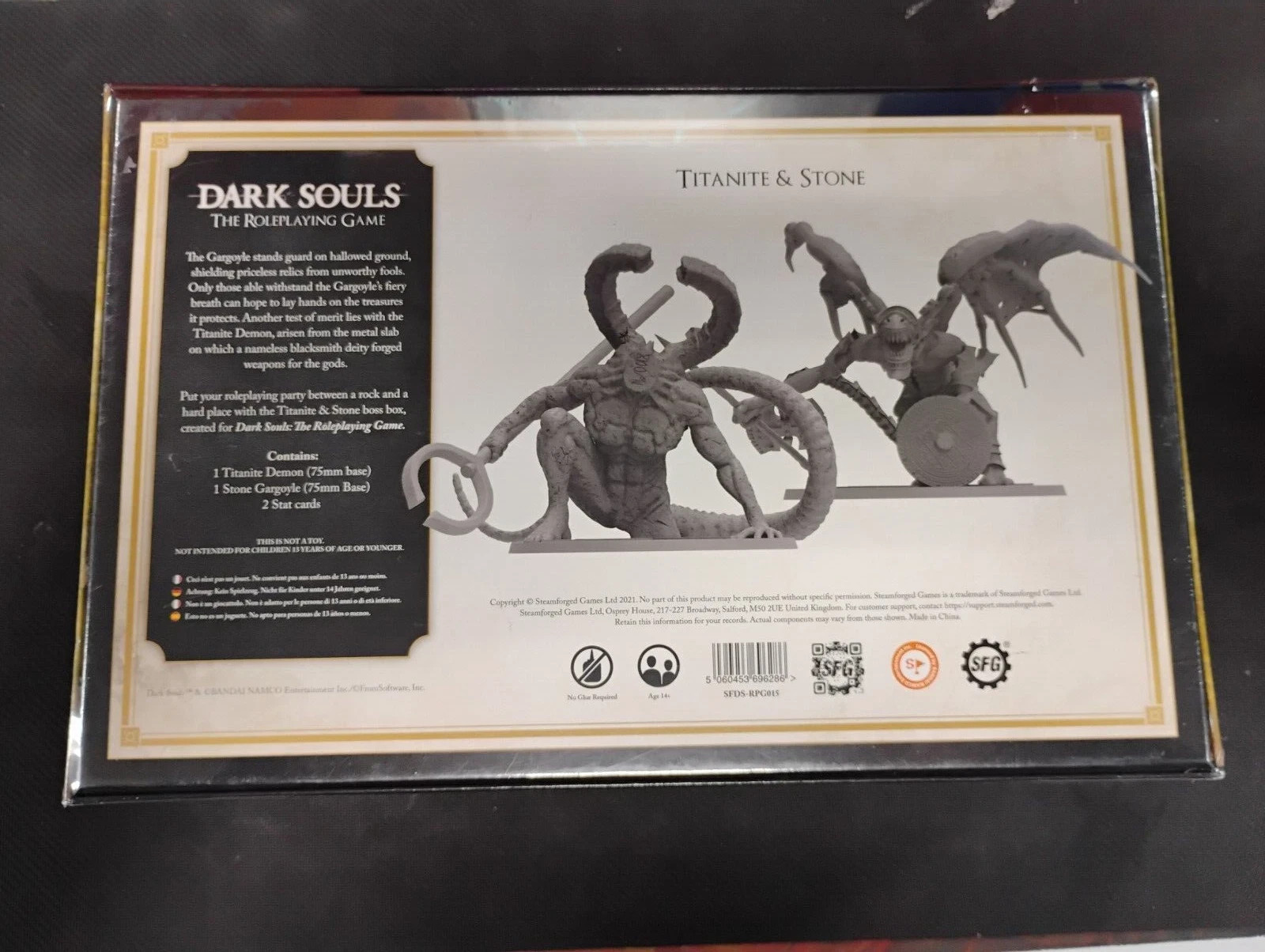 Dark Souls Titanite & Stone New Factory Sealed