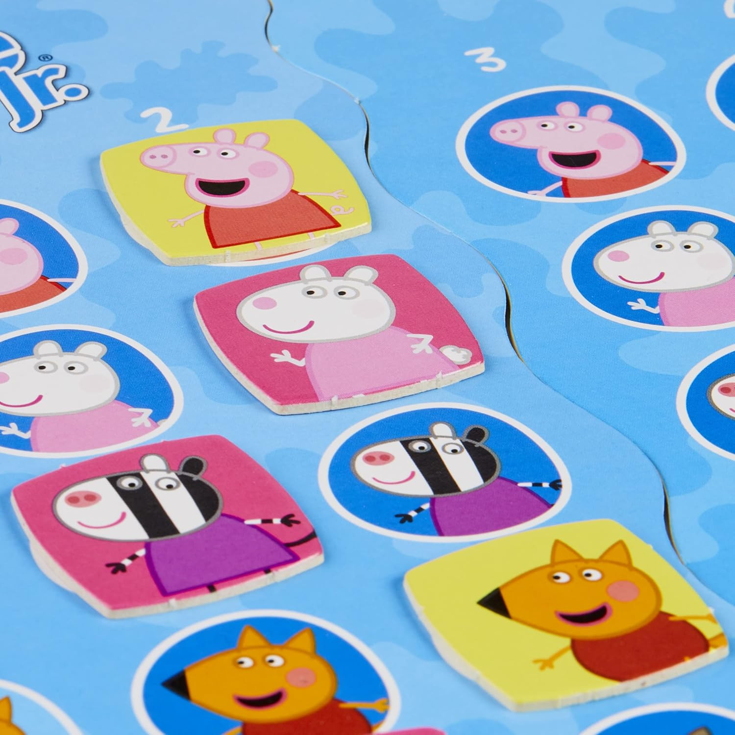 Hasbro Gaming Yahtzee Jr.: Peppa Pig Edition Board Game for Kids Ages 4 and Up,