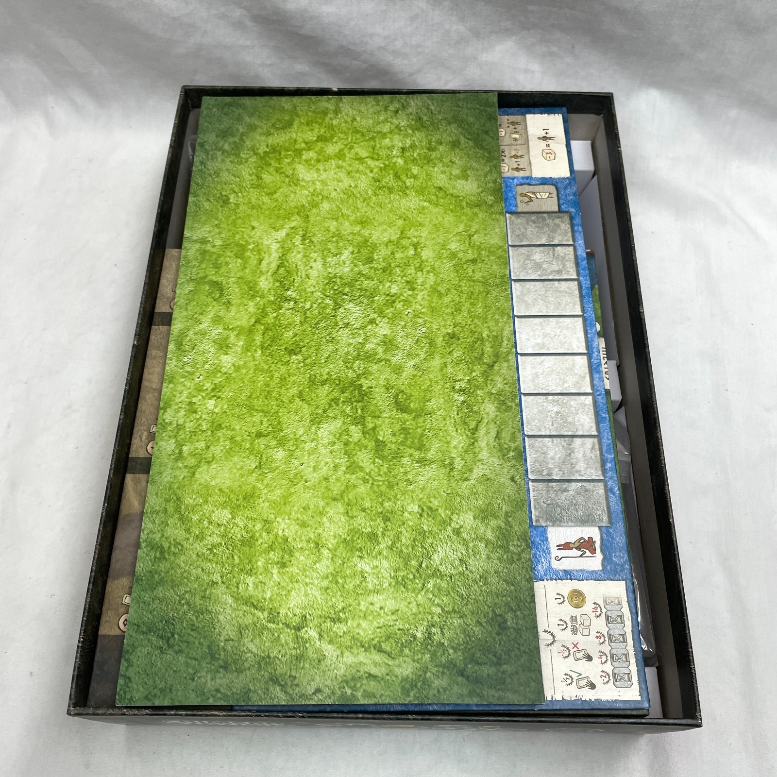 Gentes Board Game Tasty Minstrel Games English Only Edition 2018 EX/EX