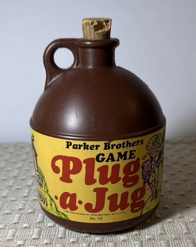 VINTAGE 1969 Parker Brothers PLUG-A-JUG Game WHISKEY JUG with CORK USA Family