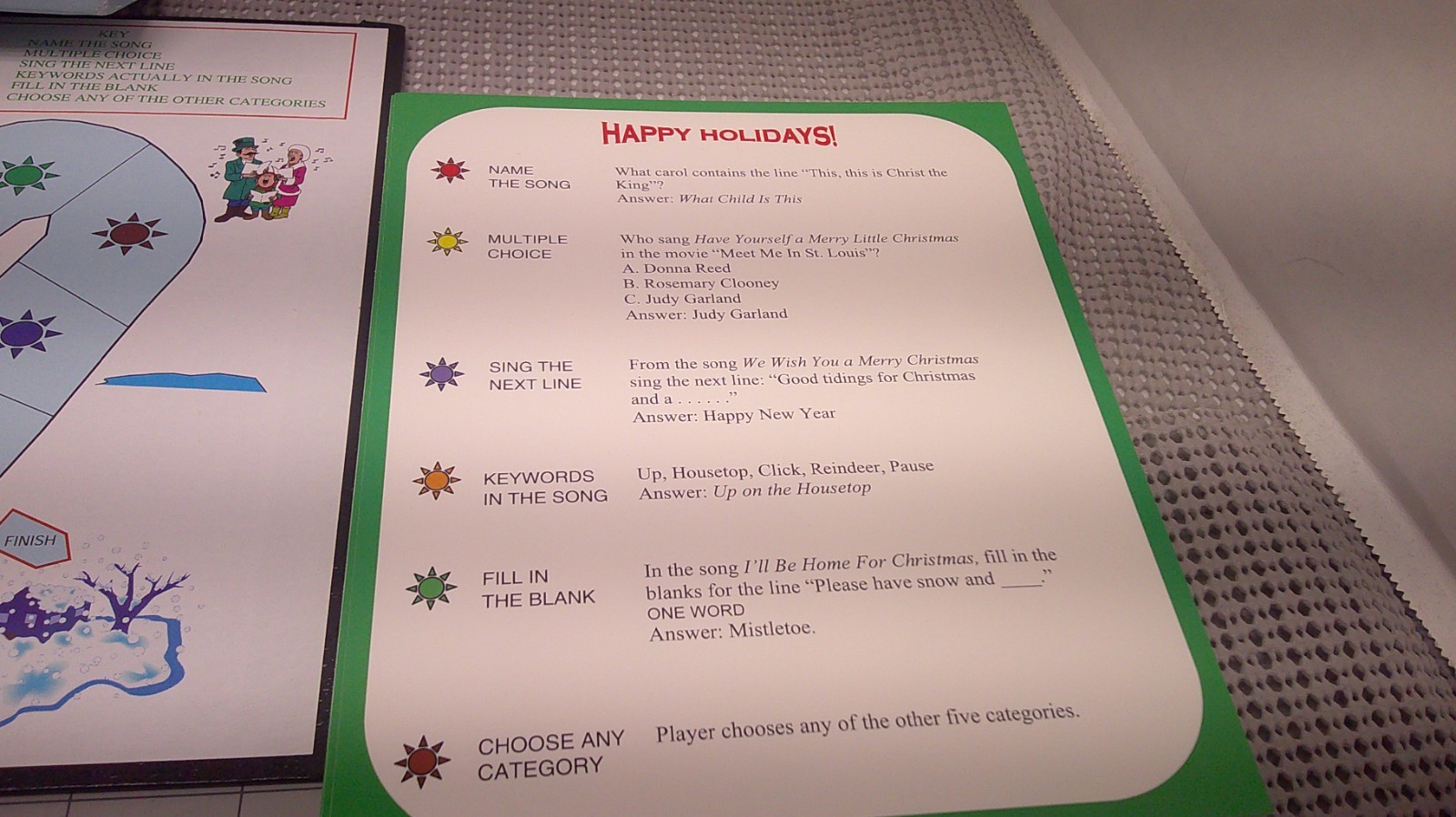 Game Happy Holidays Christmas Carols & Songs Board Game 1999