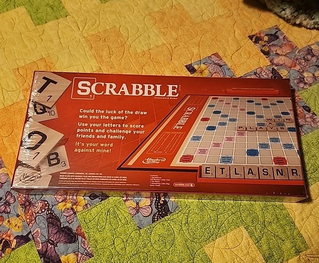Hasbro Classic Scrabble Board Game for Kids Family Multi-Player Fun New Sealed
