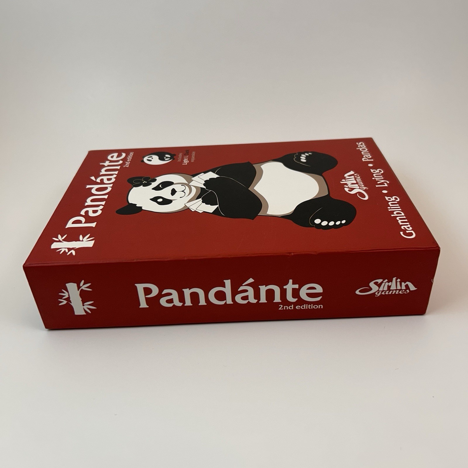 Pandánte 2nd Edition Game with Light & Dark Expansion Sirlin Games