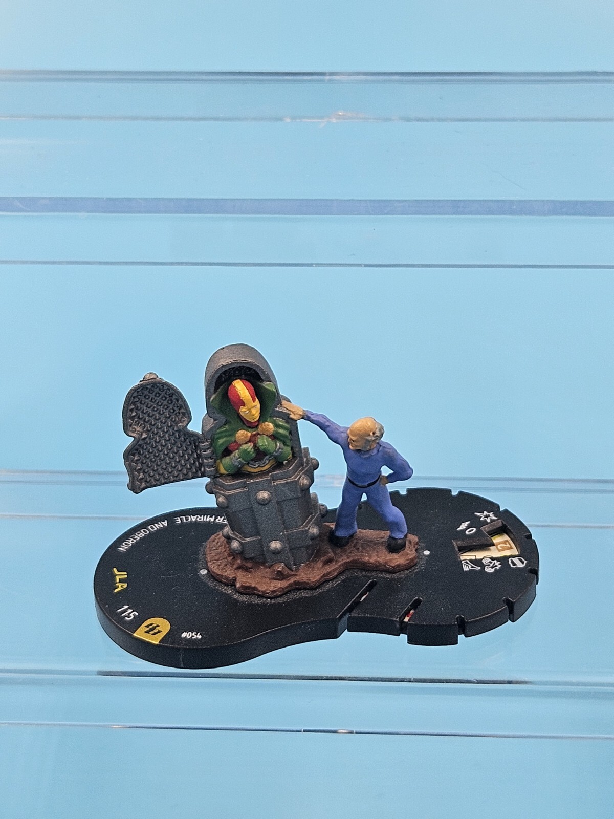 DC Heroclix Brave & the Bold 054 Mister Miracle and Oberon Super Rare