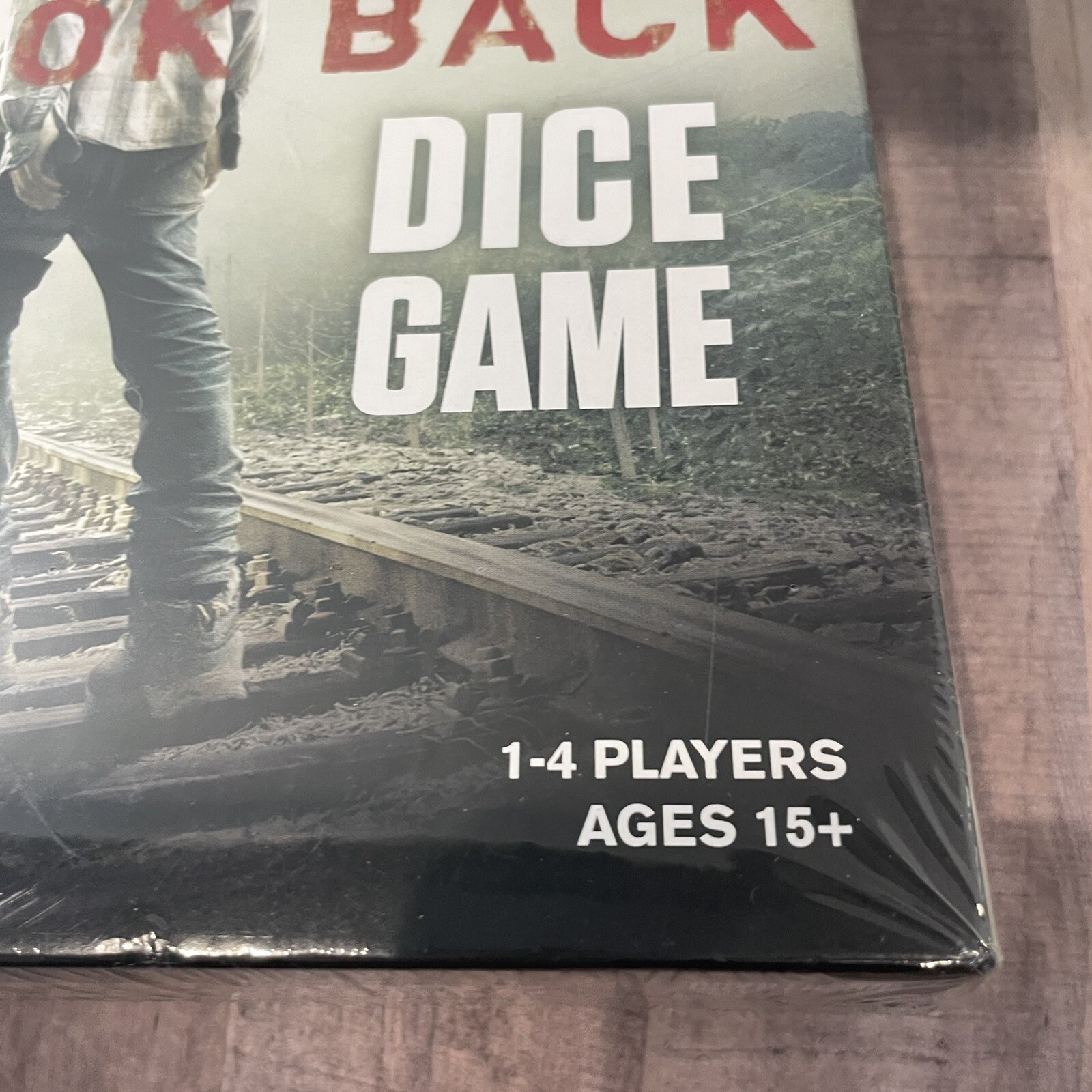 AMC’s The Walking Dead Don’t Look Back Dice Game – NEW – Cryptozoic Game Night