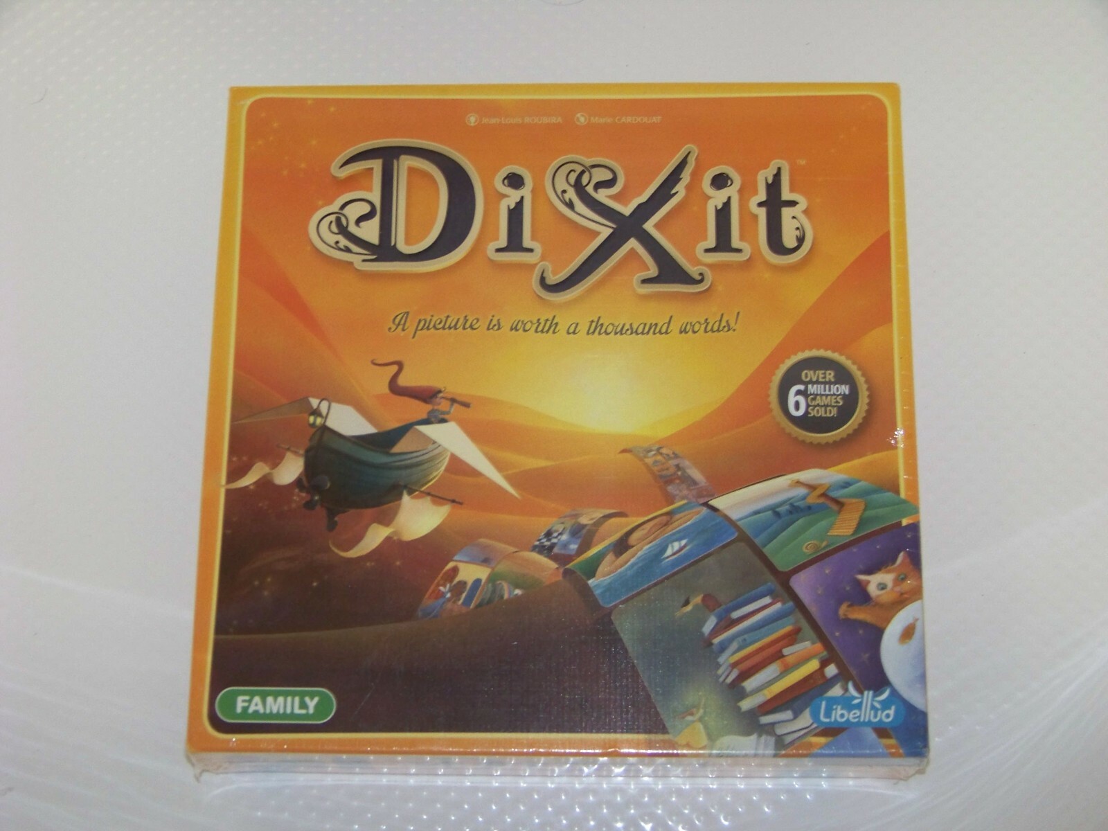 Dixit Family Board Game “A picture is worth a thousand words” – NEW – SEALED