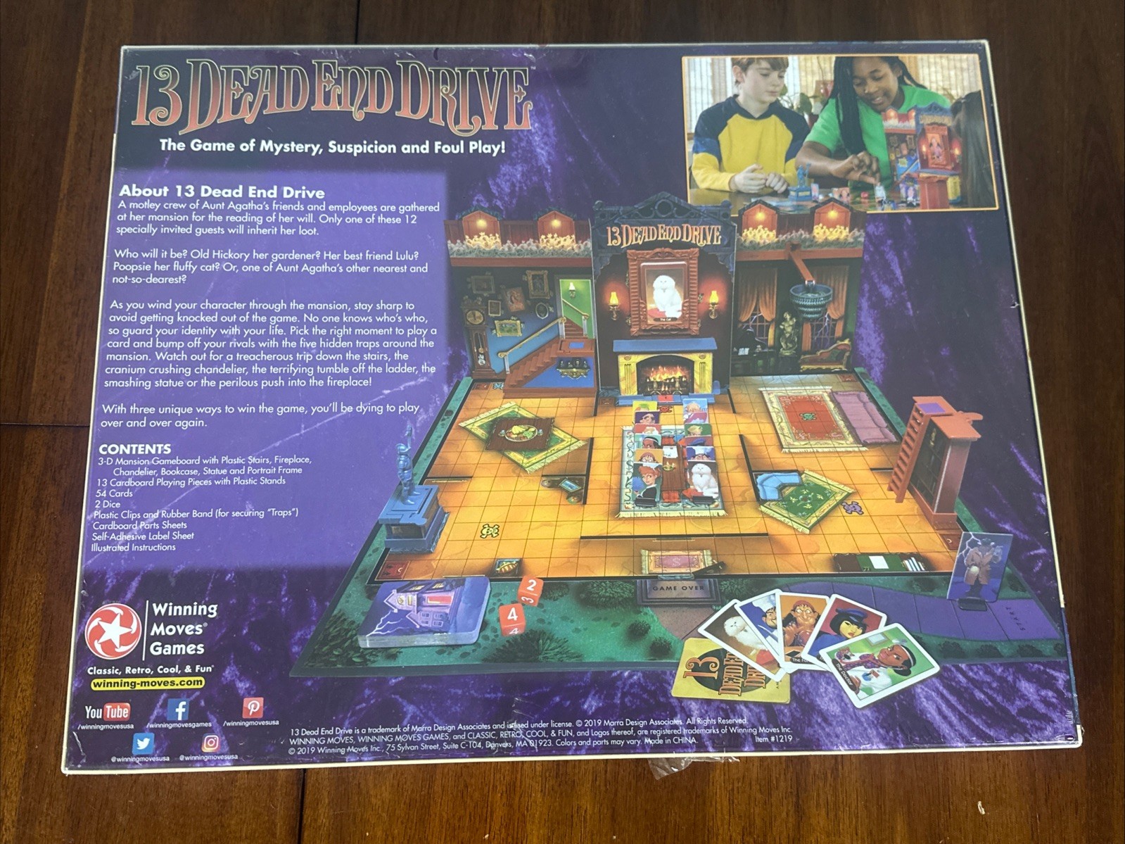 13 Dead End Drive Mystery Board Game Bluffing Strategy Fun for All Ages