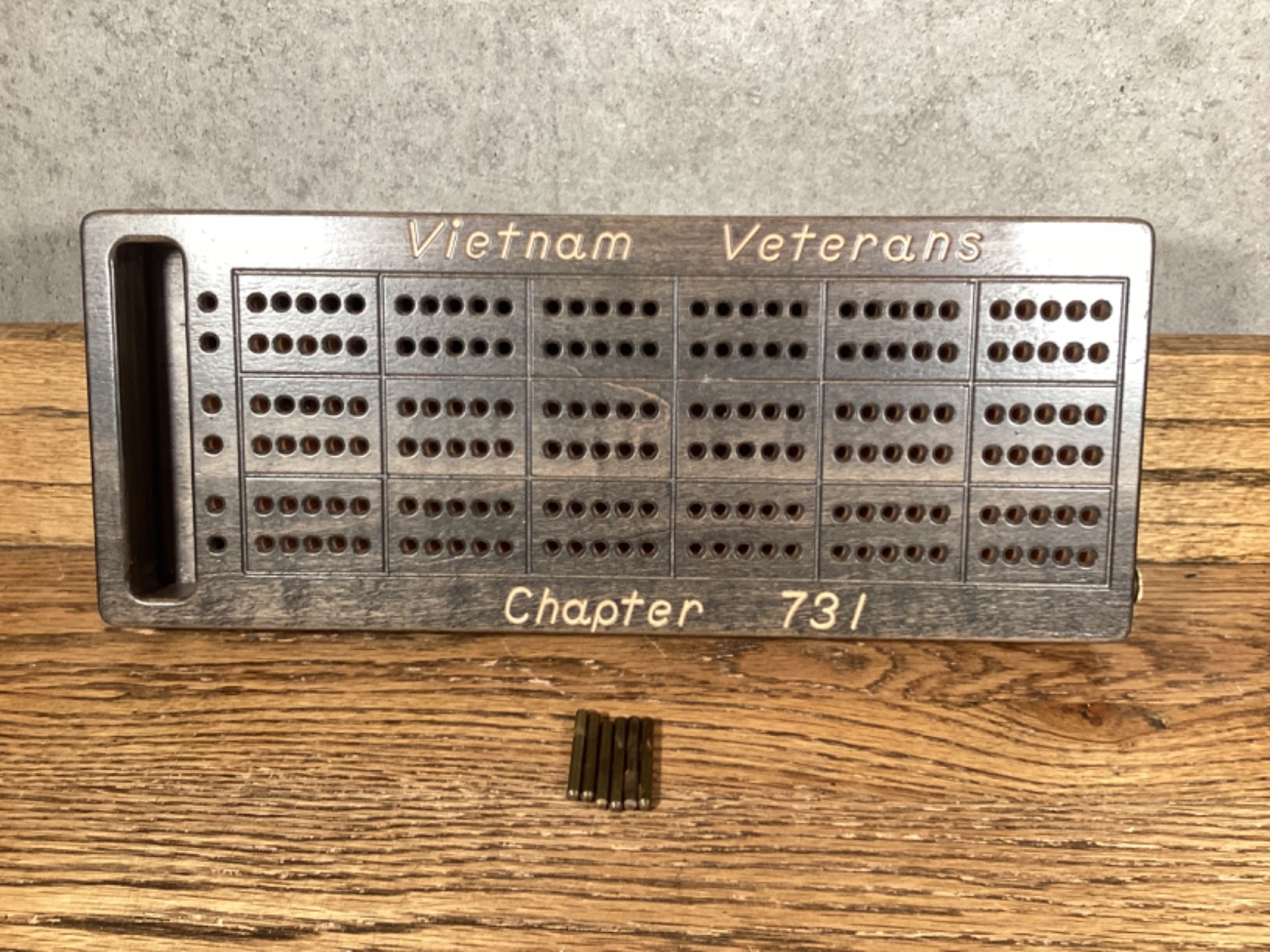 VIETNAM VETERANS CHAPTER 731 HEAVY QUALITY WOOD CRIBBAGE BOARD