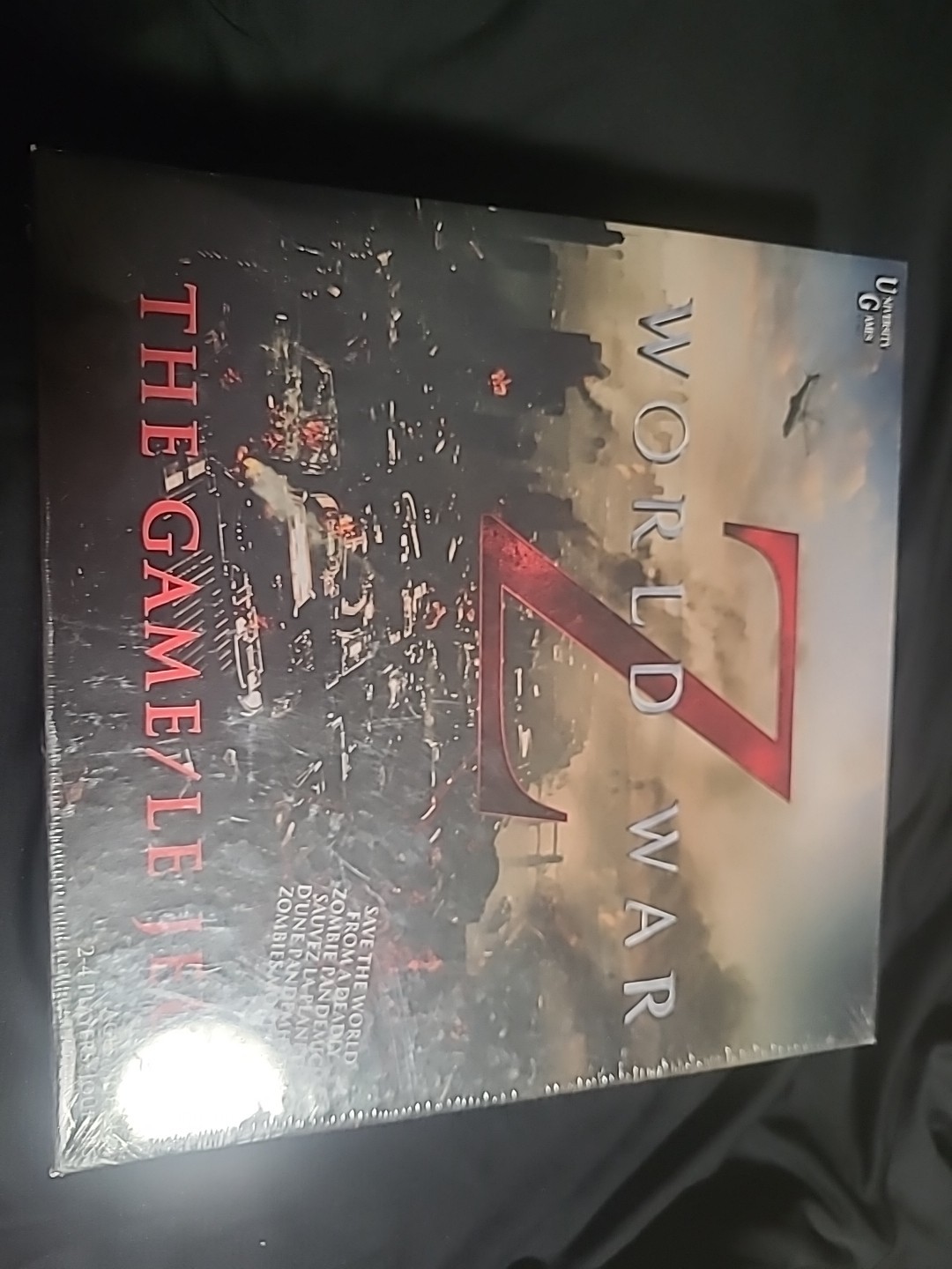 WORLD WAR Z THE GAME LE JEU-ZOMBIE PANDEMIC MOVIE BOARD UNIVERSITY GAMES 2013