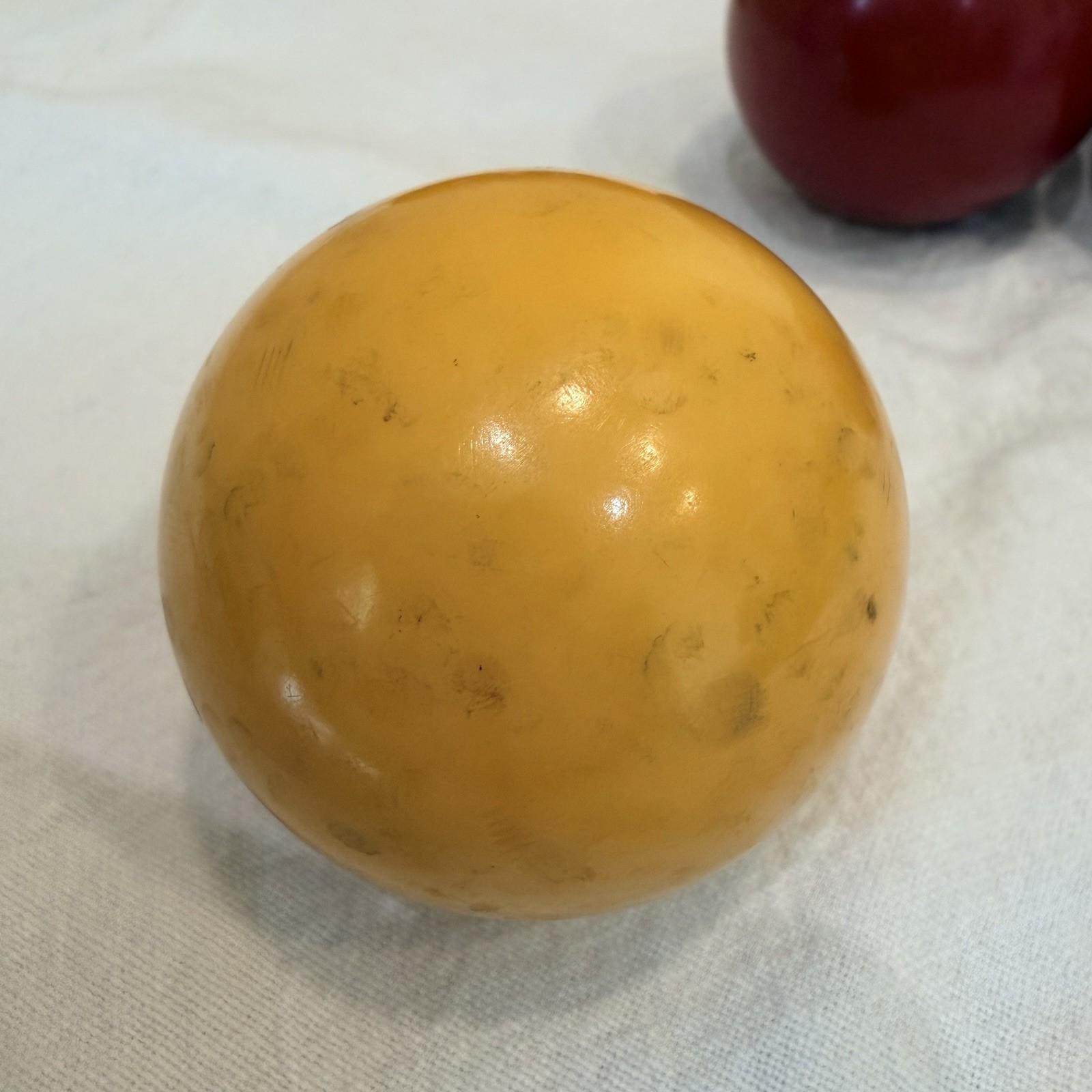 Vintage Bakelite Game Balls Lot 11 Cherry Red Butterscotch Yellow 54-57mm 1460g
