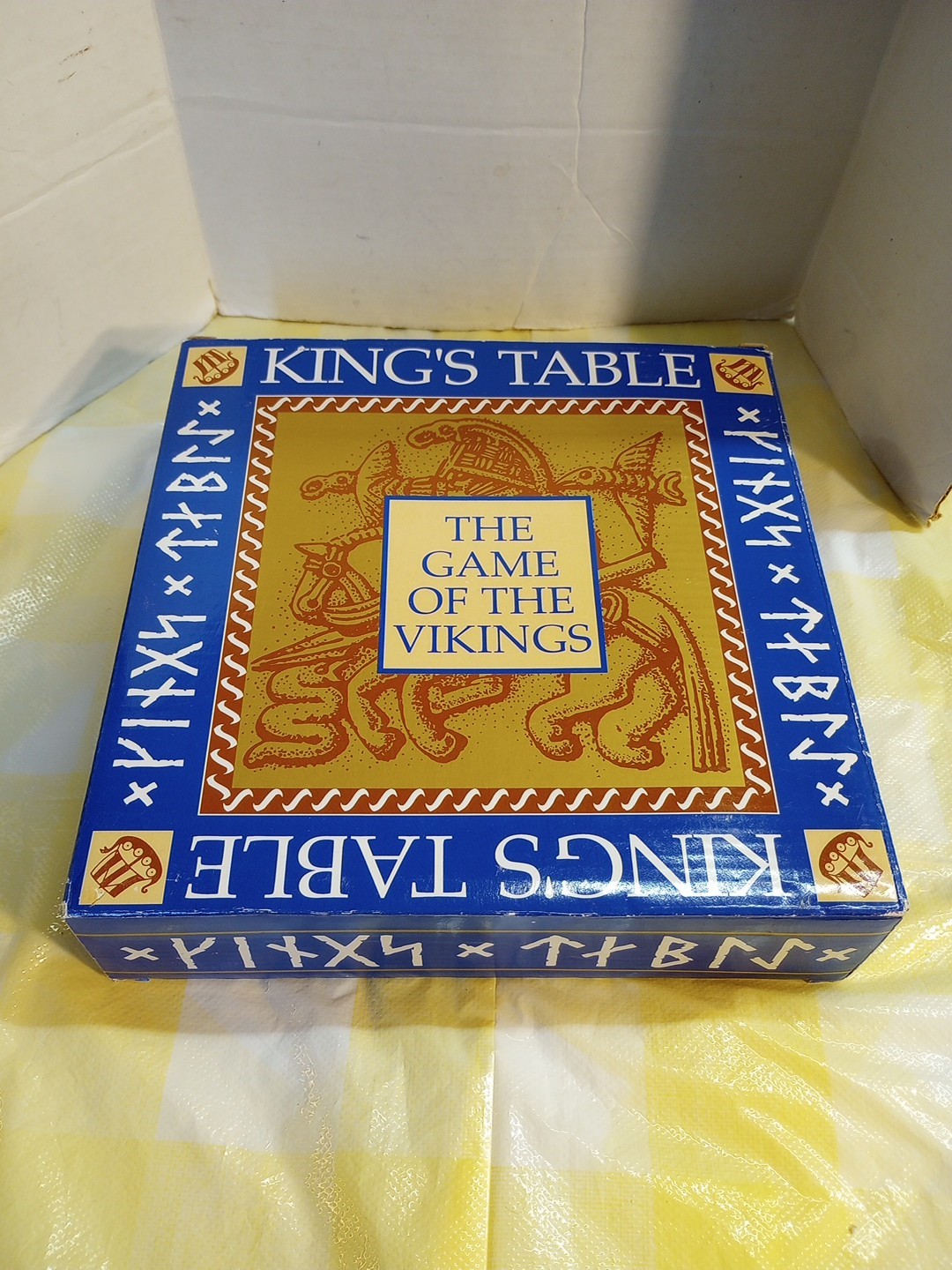 King’s Table Tablut The Game of Vikings Wood Wooden Board Game
