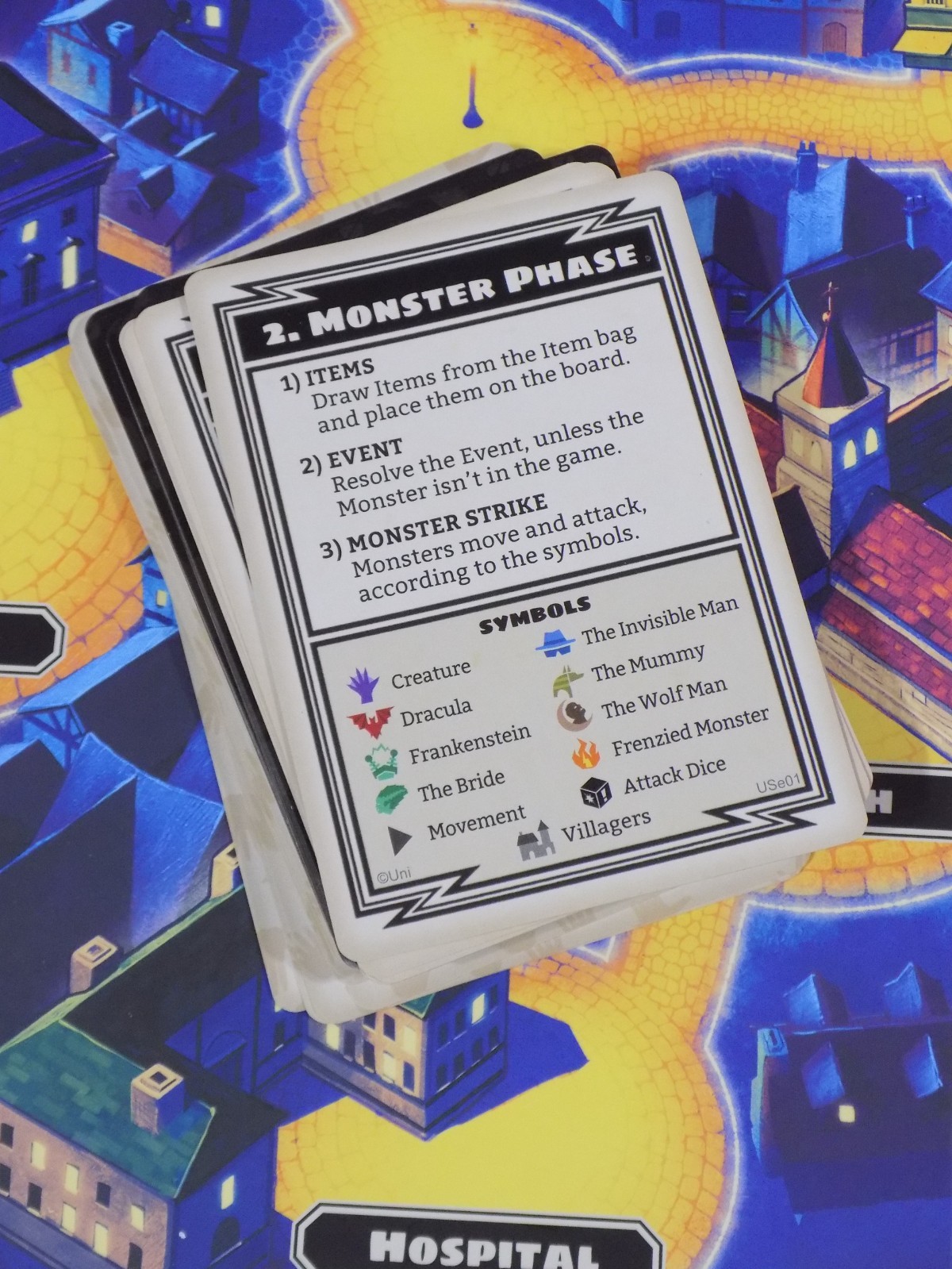 HORRIFIED UNIVERSAL MONSTERS Board Game 100% Complete Ravensburger 2019
