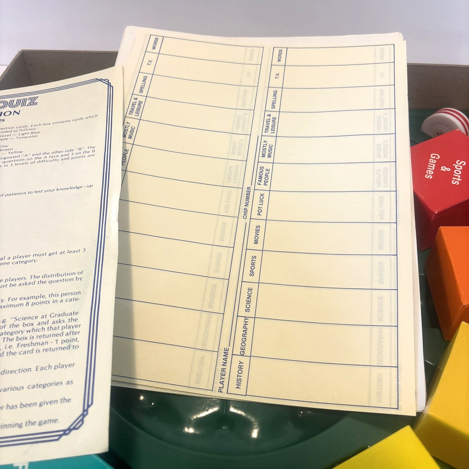 Vintage 80s Super Quiz Board Game Omni Edition 440 Rare Waddingtons COMPLETE