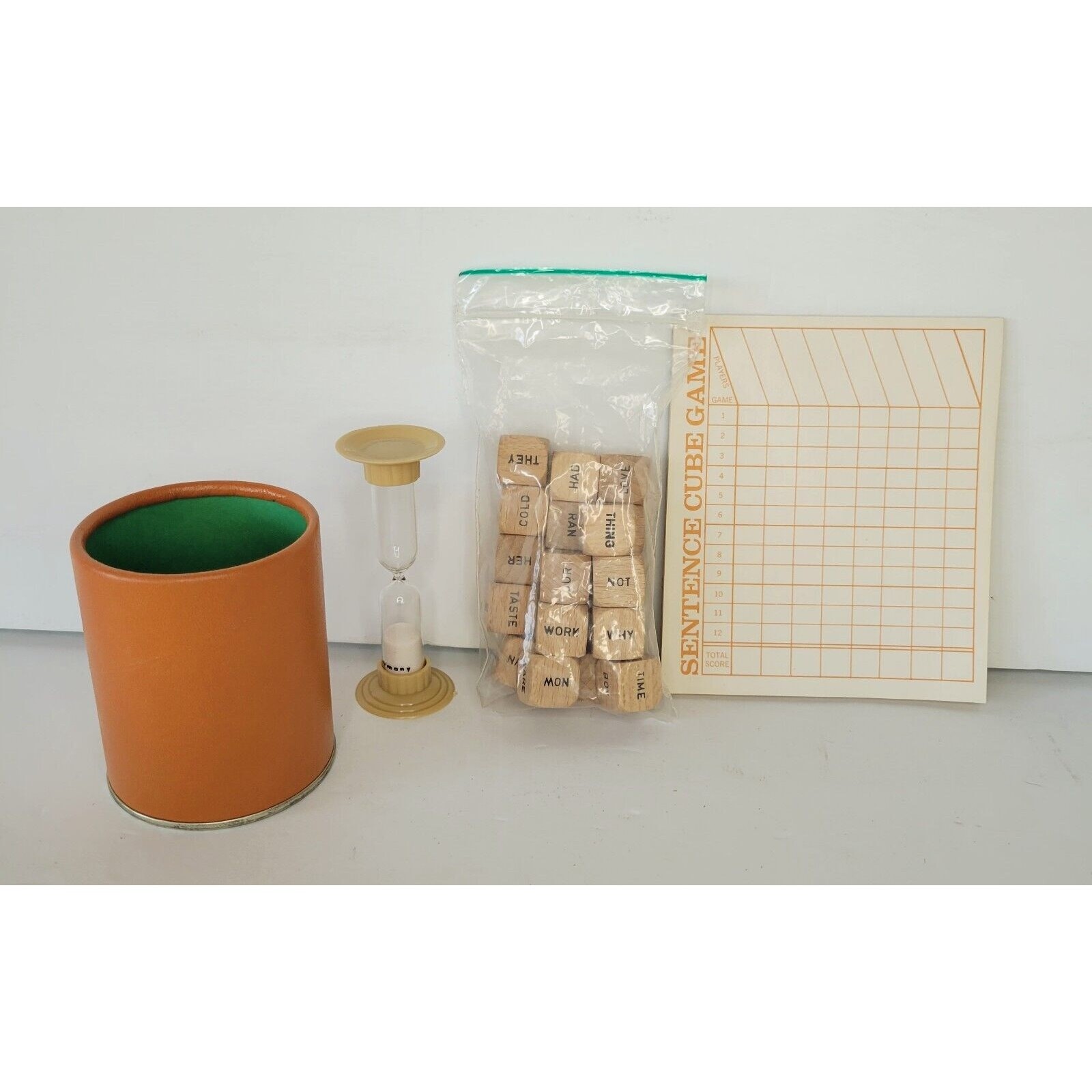 Scrabble Brand Sentence Cube Game Complete Vintage 1971