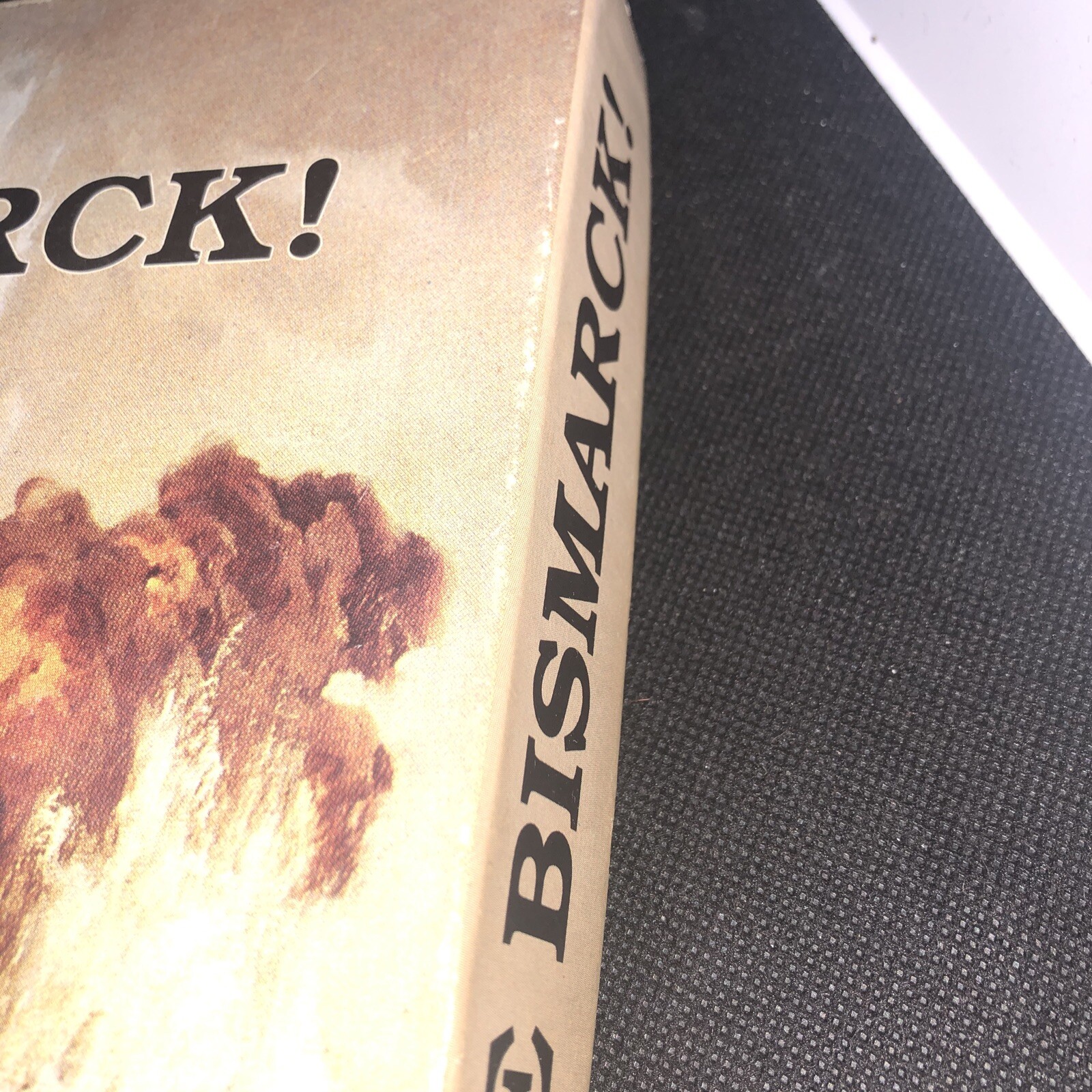 Sink The Bismarck! Board Game by 3W Designed by Michael Smith 1992 Stock# 729 C2
