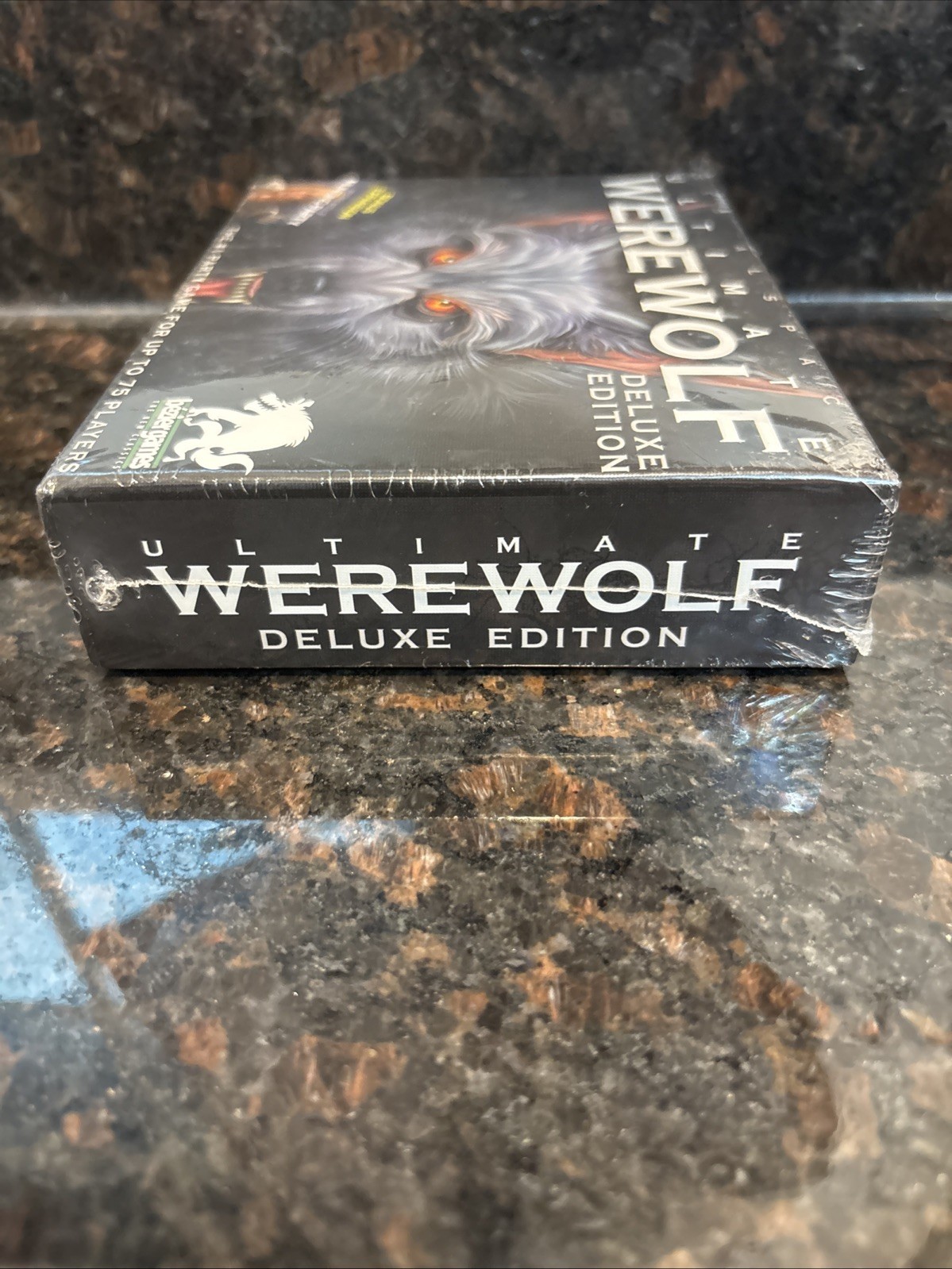 ULTIMATE WEREWOLF Deluxe Edition Game(5-75 Players, Bezier Games)Cards Sealed322