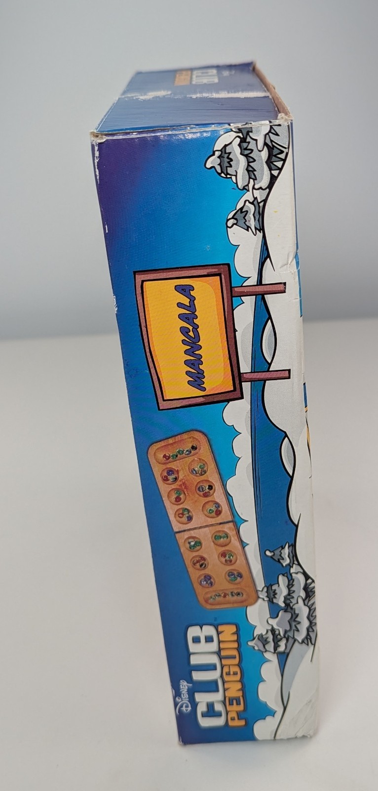 Disney CLUB PENGUIN MANCALA Wooden Board Game 45/48 Clear Stones (INCOMPLETE)