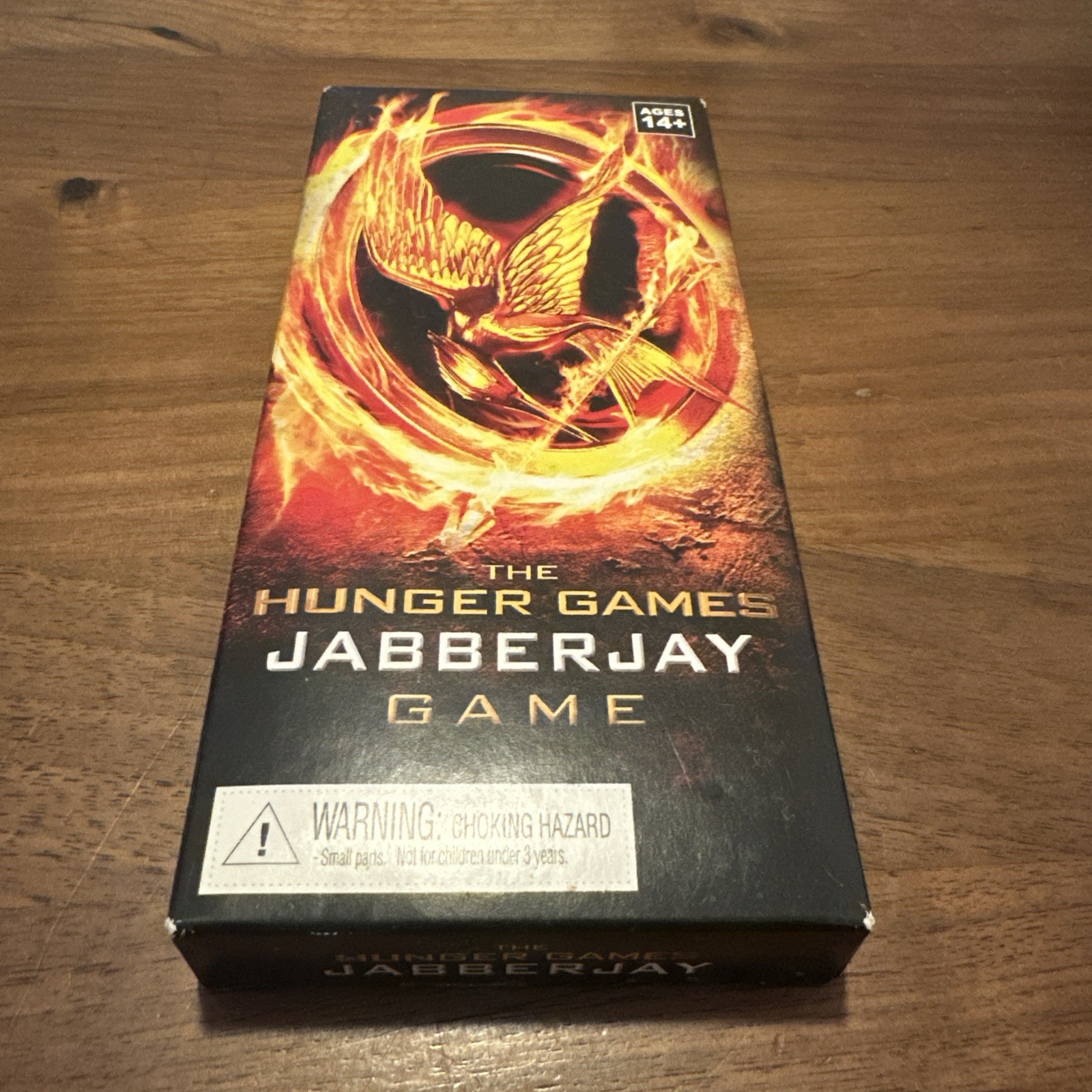 THE HUNGER GAMES *JABBERJAY * Game NECA WIZKIDS 52 Cards 2 Games In One 2012