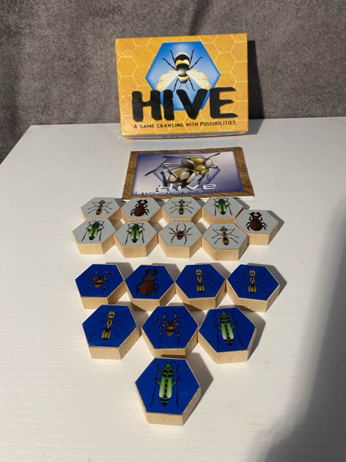 Vintage 2005 Hive Board Game REPLACEMENT PARTS LOT – 17 Wooden Tiles Box Manual