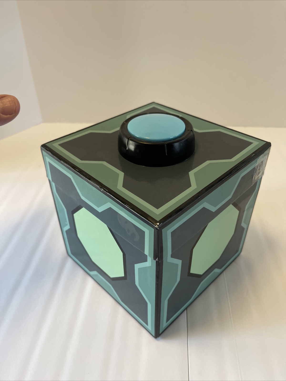 Cryptozoic Entertainment Mr. Meeseeks’ Box O’ Fun The Rick and Morty Dice Dares