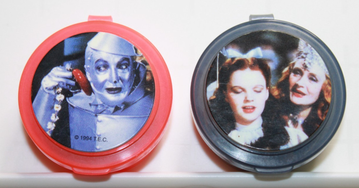 The Wizard of Oz (Lot of 2) Stack Paks, Pog Slammers, Milk Caps,Vintage, Used