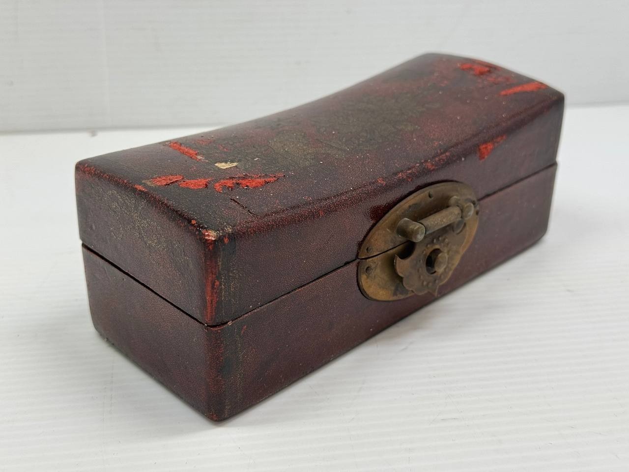Vintage Chinese Travel Mahjong-Style Game Set in Carved Wooden Pillow Box Rare