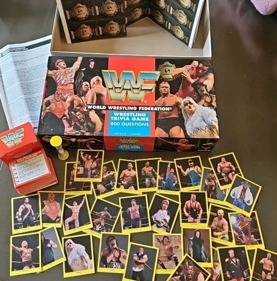 WWF World Wrestling Federation Trivia Game 1997 Complete Set
