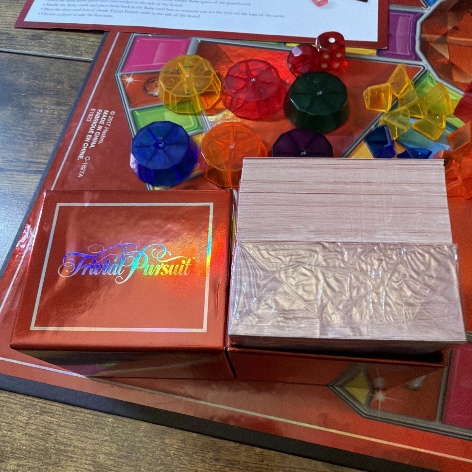 Trivial Pursuit 40th Anniversary Ruby Edition Board Game 100% Complete Set