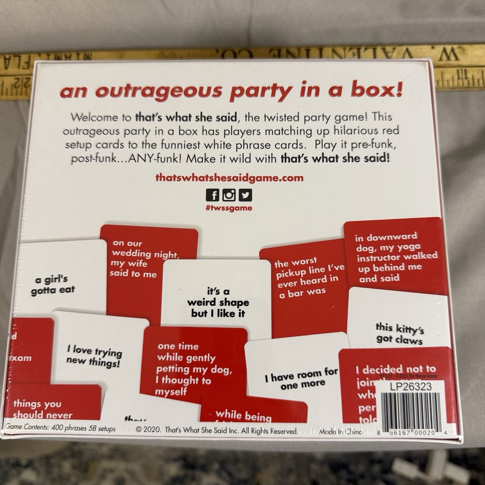 That’s What She Said Twisted Party Card Game New Sealed 400 Phrases 4 Players
