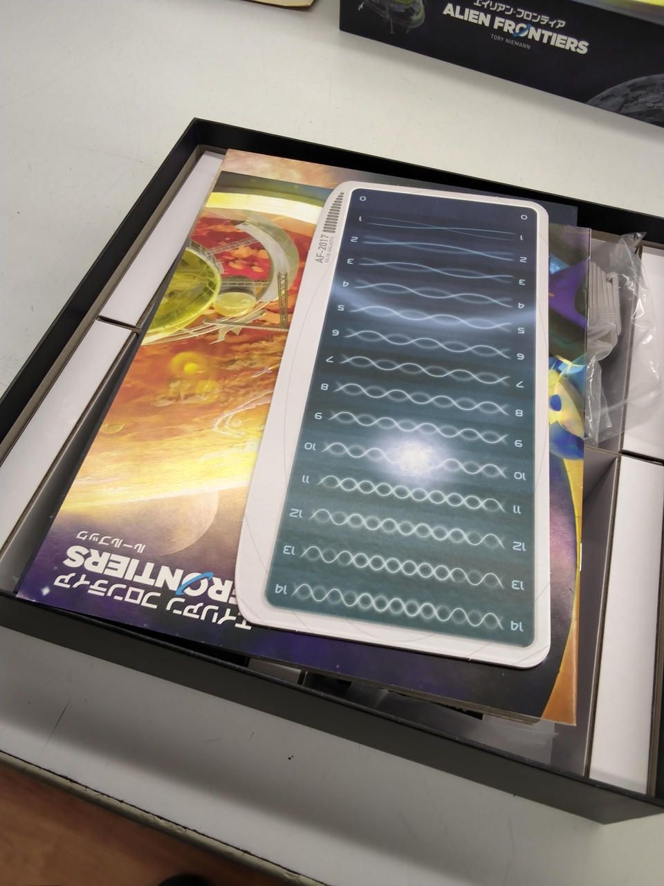 STARLING GAMES Alien Frontier Used