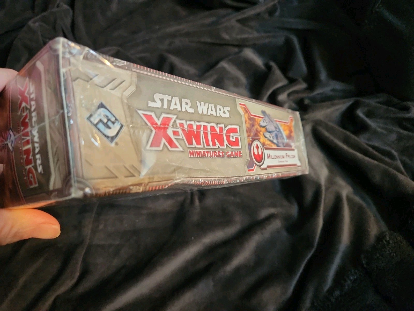 Star Wars X-Wing: Miniatures Game- Millennium Falcon Expansion Pack