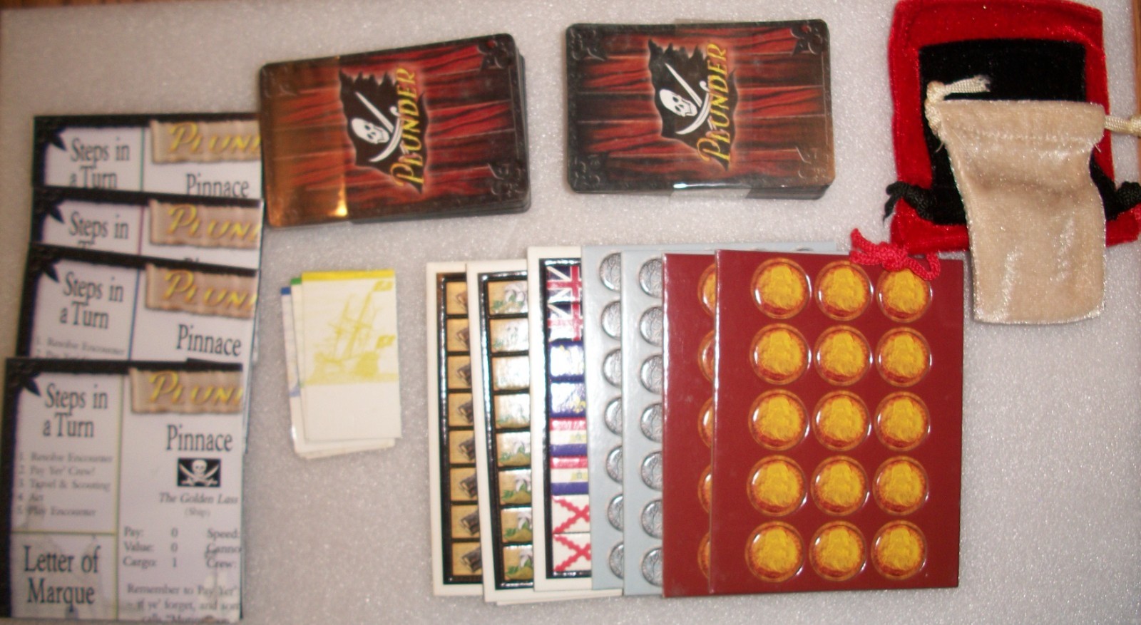 Plunder – Pirate Themed Board Game 2004 Laughing Pan Productions New in Open Box