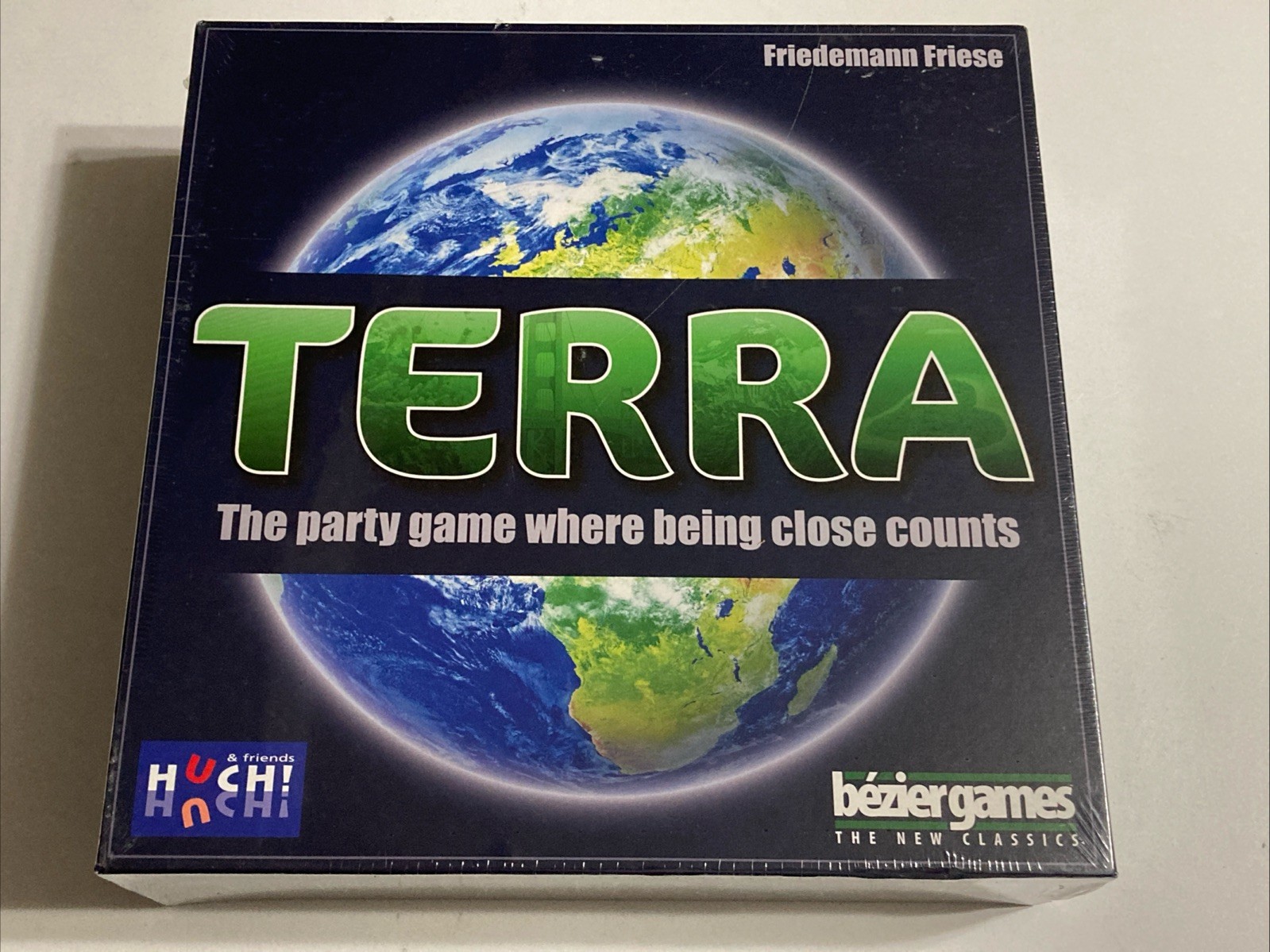 2014 Bézier Games Terra Geography Trivia Board Game NIS Party Game SEALED NEW