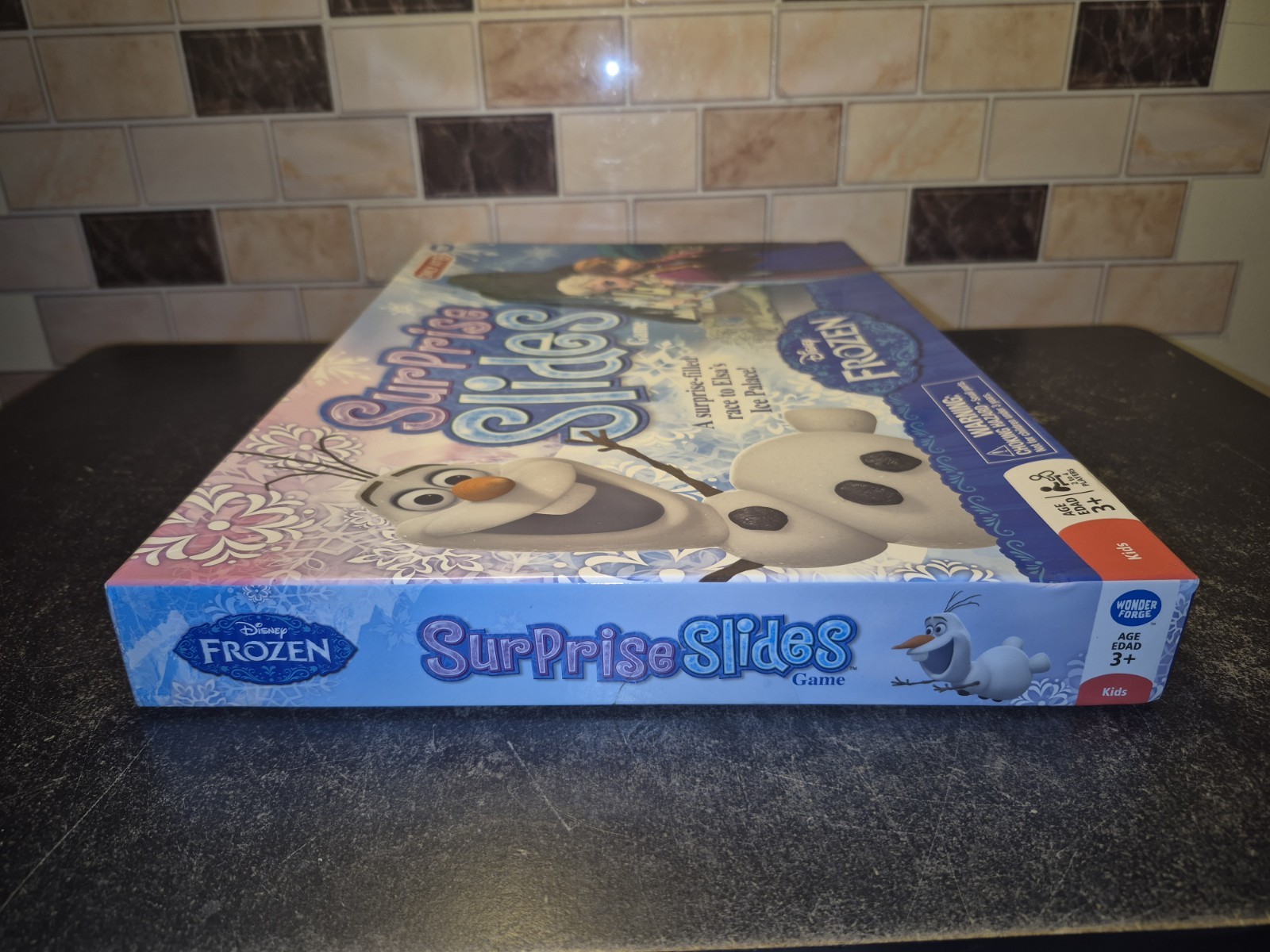 2014 DISNEY Frozen Surprise Slides Board Game Elsa Anna Olaf Kristoff Open Box
