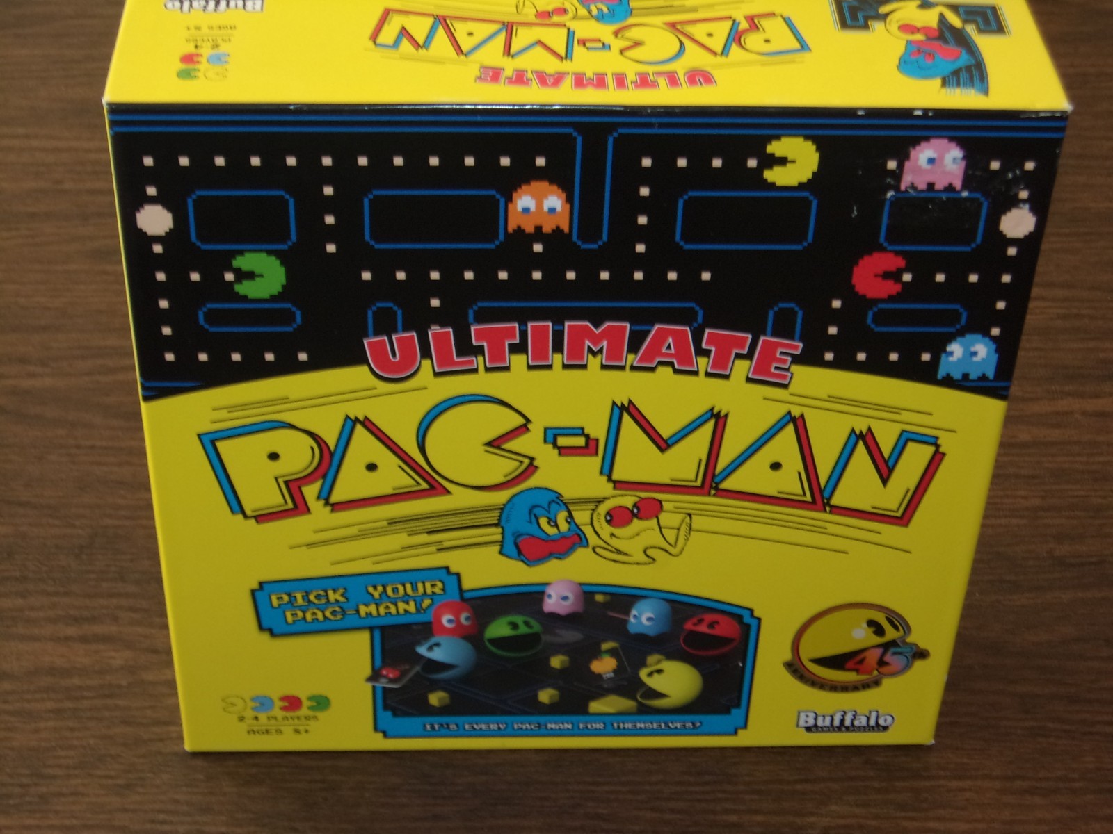 Ultimate PAC-MAN Board Game Retro Arcade Classic By Buffalo Games and Puzzles