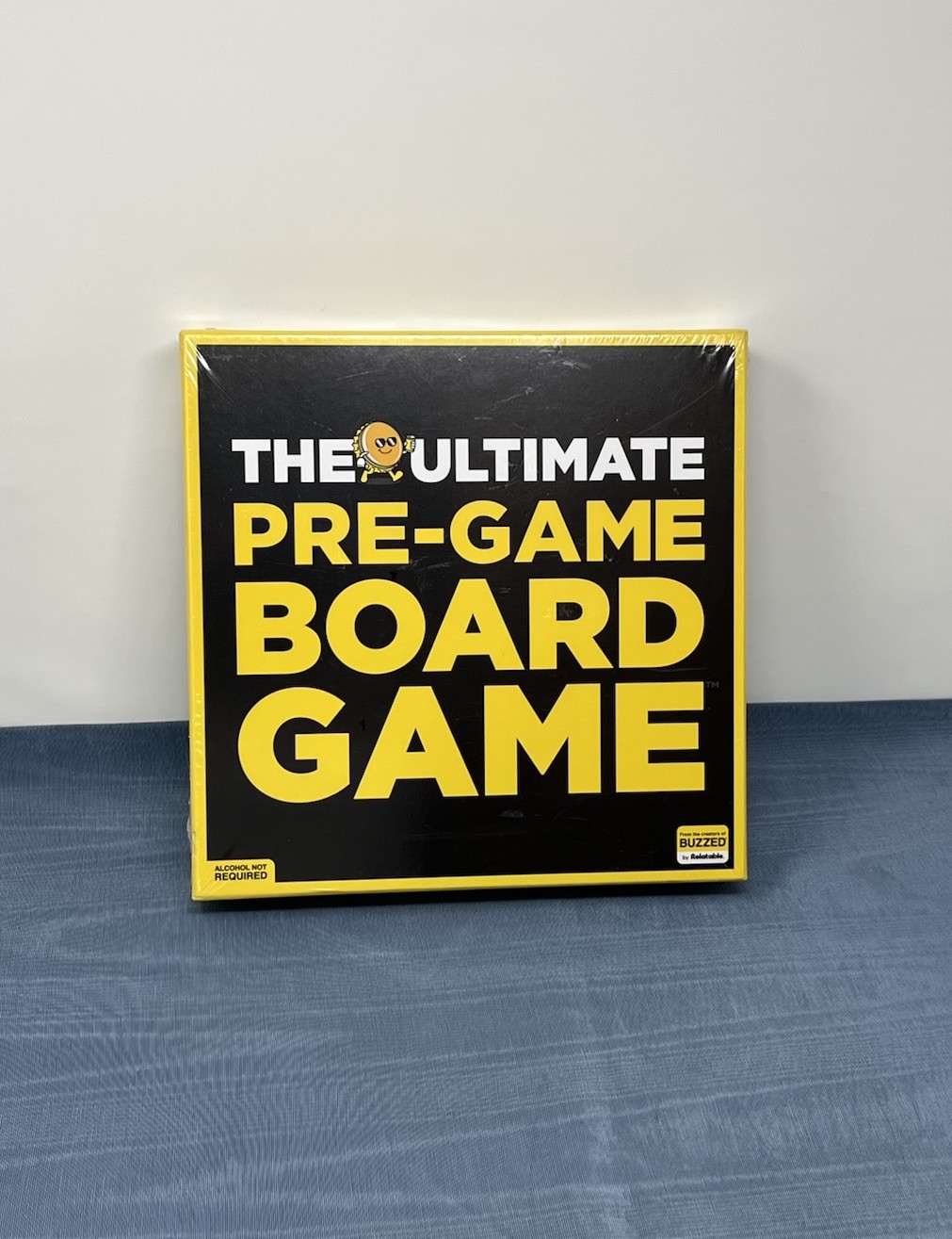 What Do You Meme? The Ultimate Pre-Game Board Game