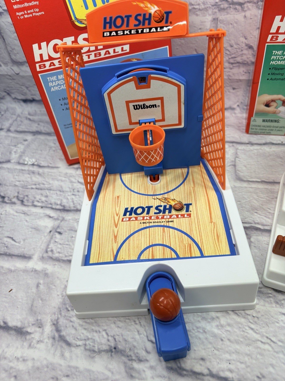 Vtg HOT SHOT BASKETBALL & BASEBALL Travel Version (Milton-Bradley 1992) W