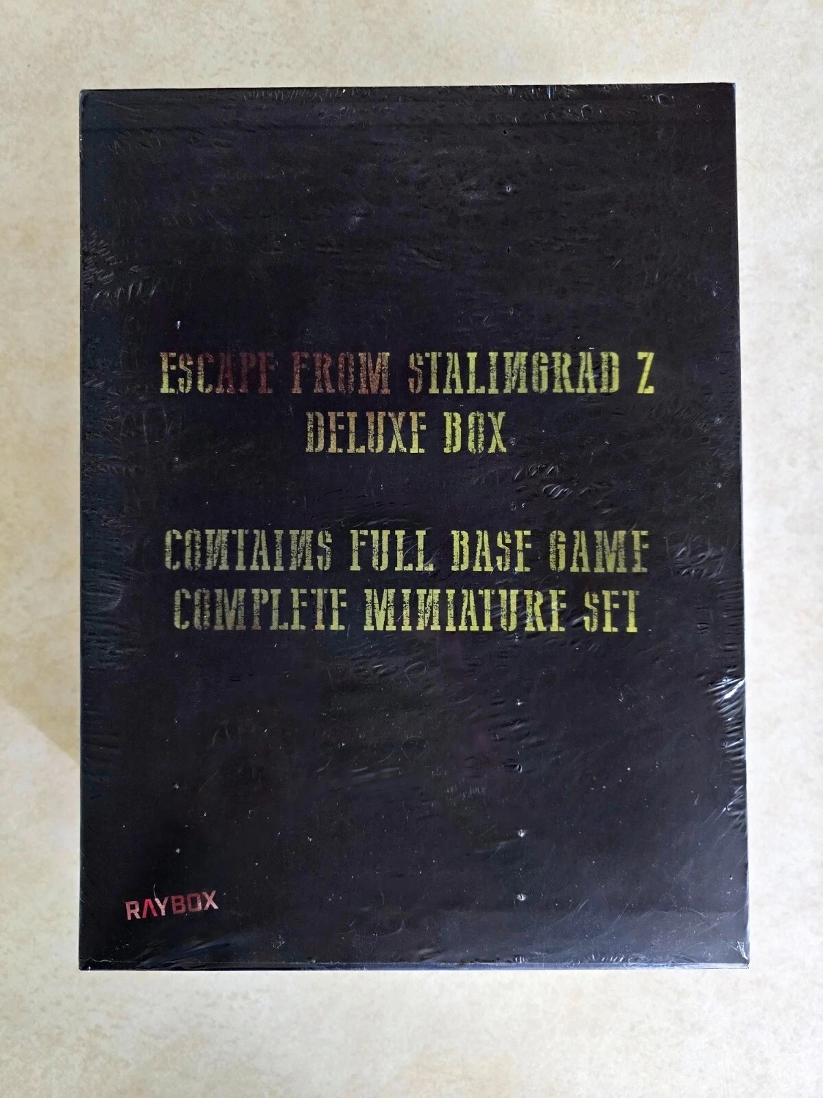 Escape from Stalingrad Z: Deluxe Box new Full Base Game + Miniature Set
