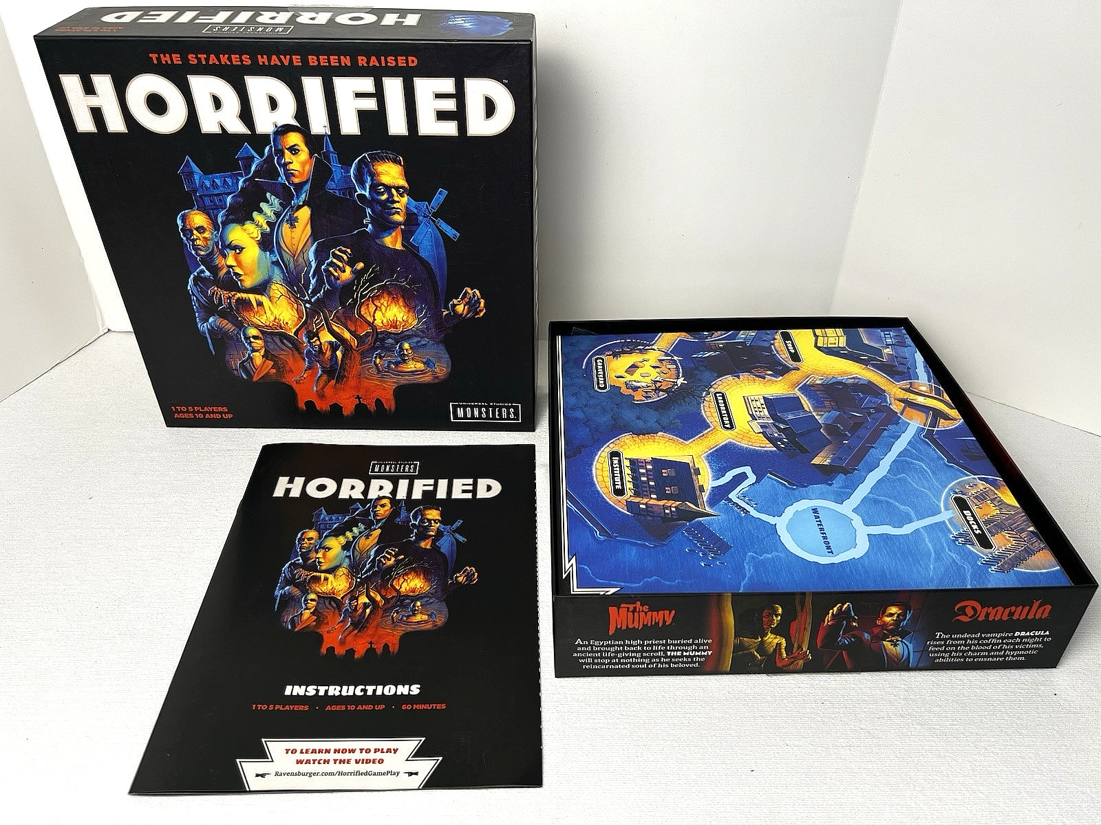 HORRIFIED: Universal Studios Monsters, co-op game, 2019 Ravensburger, COMPLETE
