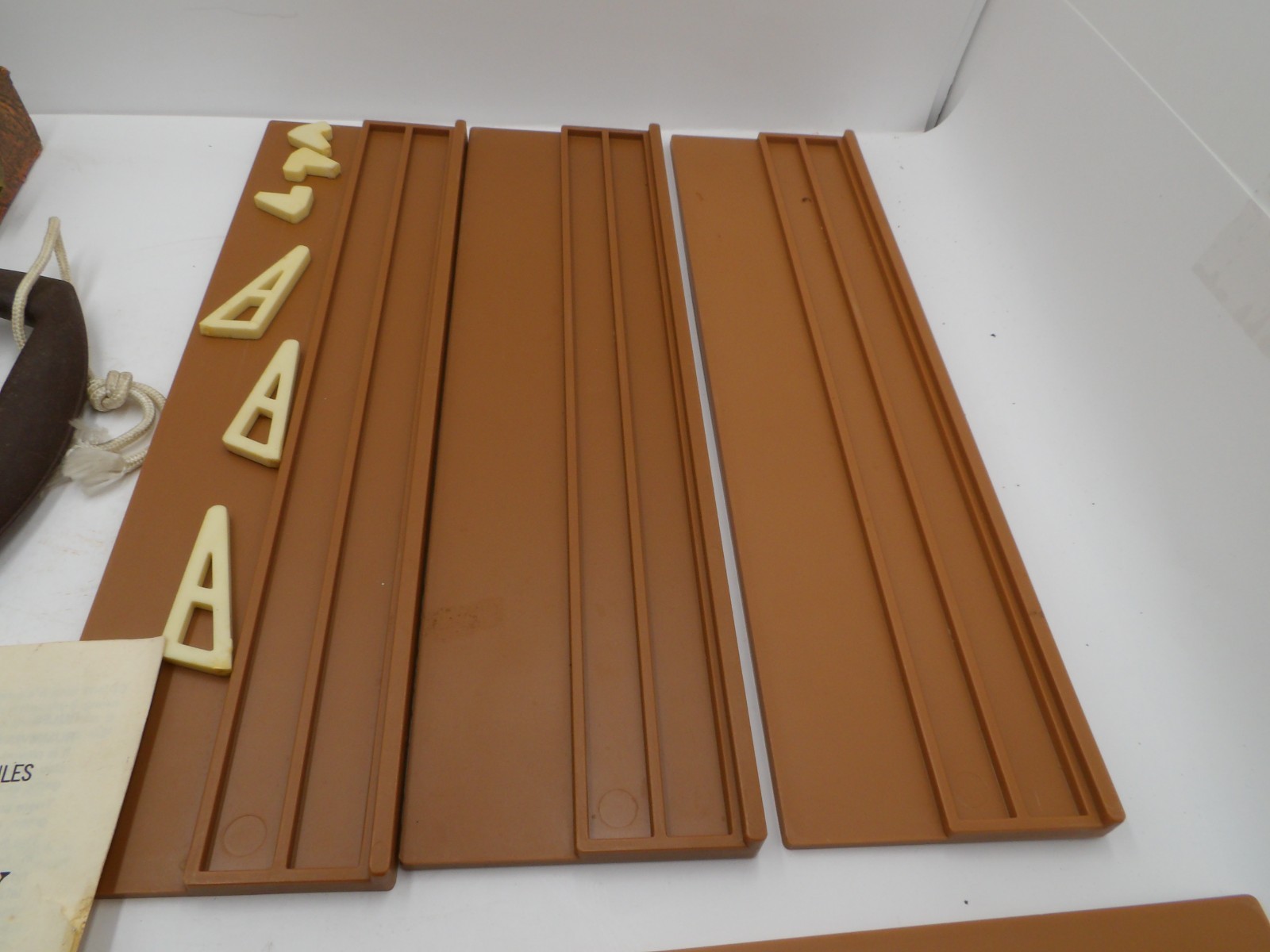 Vintage 1976 Rummway Tile Game By Matatof Complete W/106 Tiles Wood Carry Case