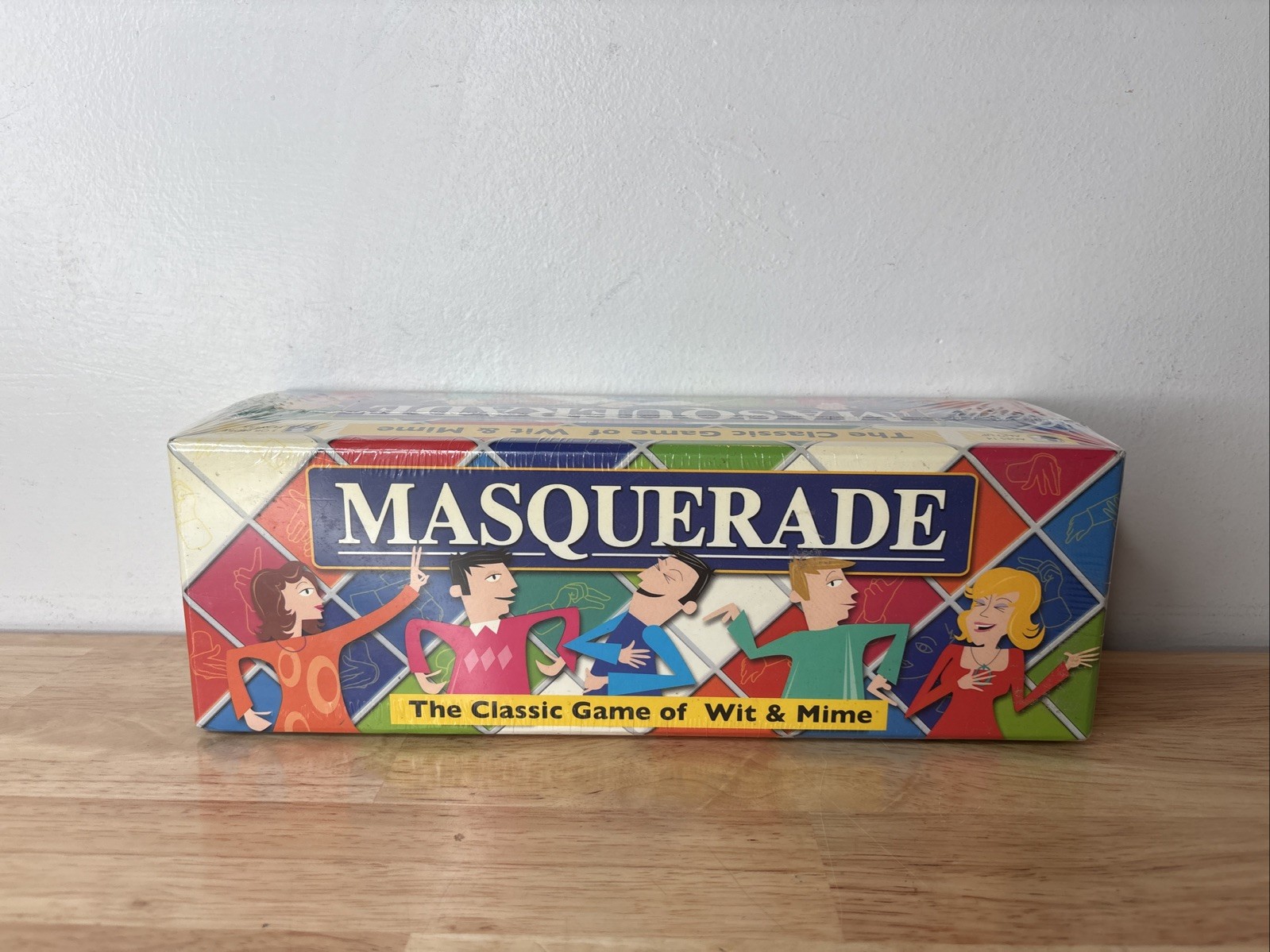 New Cheatwell Games Masquerade Classic Game of Wit Mime 3+ players Age 14 and up
