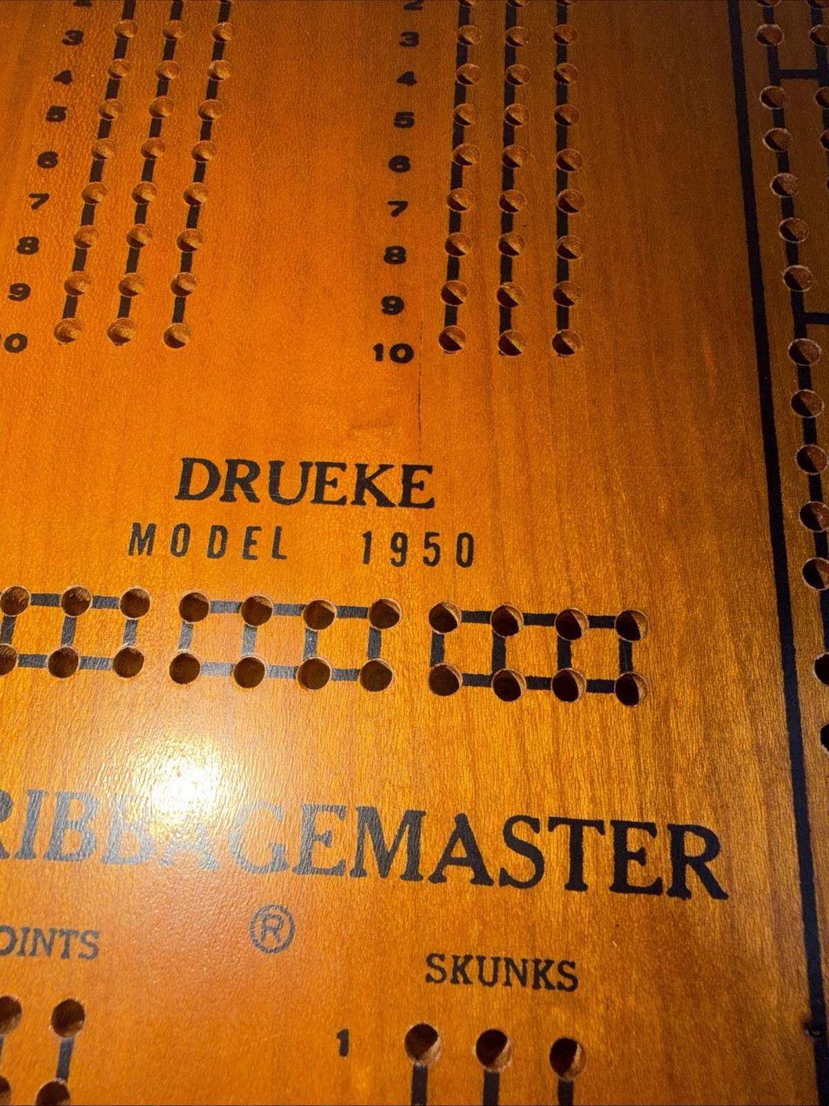 VTG Drueke Cribbage Master Wooden 3 Track Cribbage Board w Box & Pegs USA
