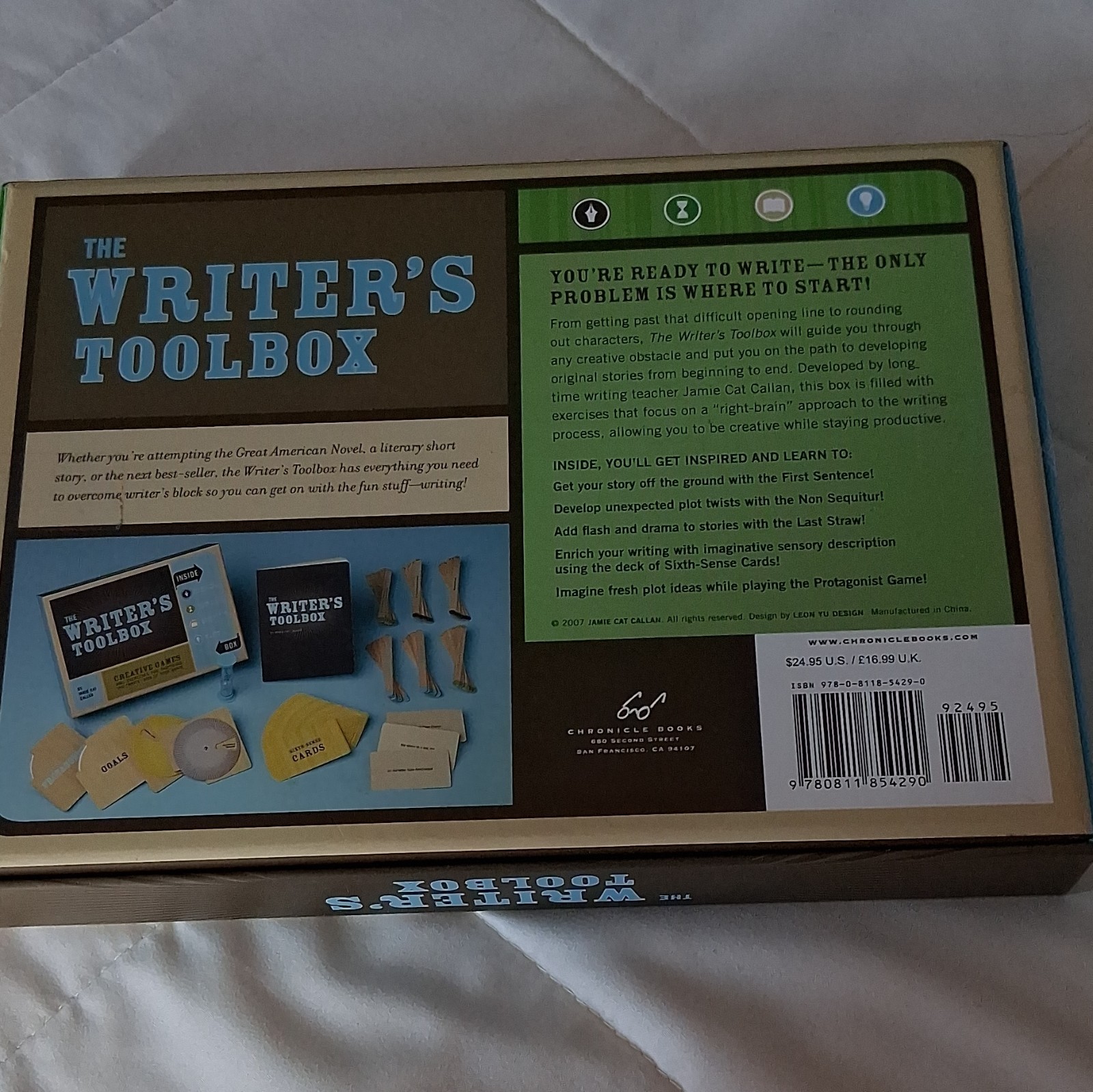 Chronicle Books The Writer’s Toolbox Writing Game Sixth-Sense Cards 2007