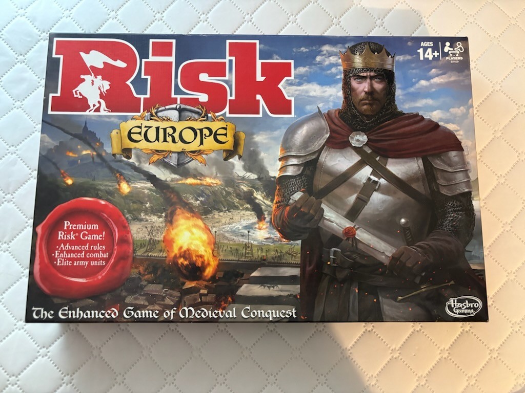 Hasbro Risk Europe Board Game 2015 Used (Complete)