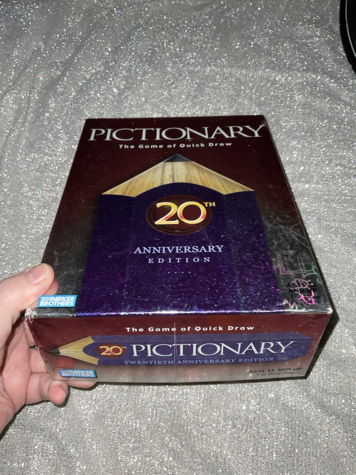 Pictionary The Game of Quick Draw 20th Anniversary Edition Parker Brother Hasbro