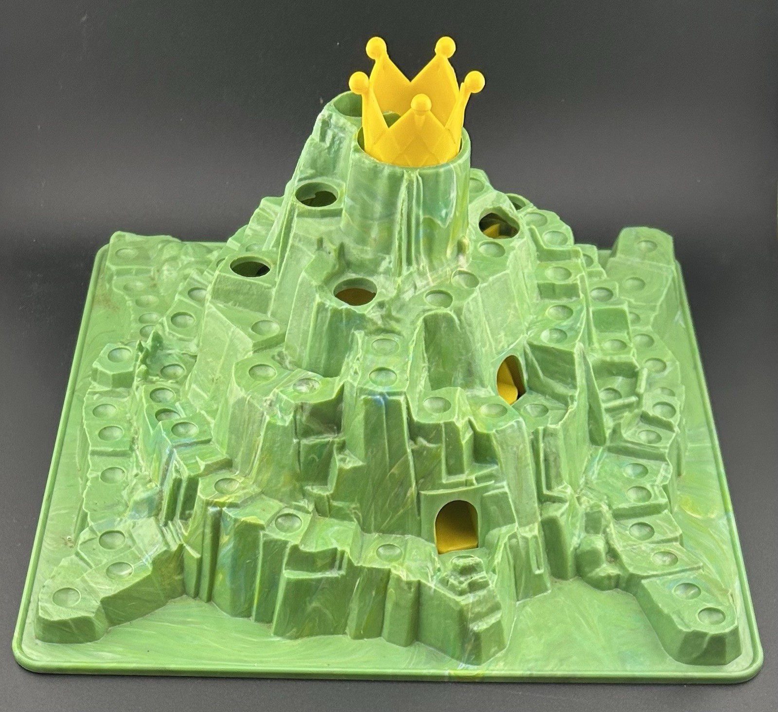 Schaper Original King of the Hill Board Game