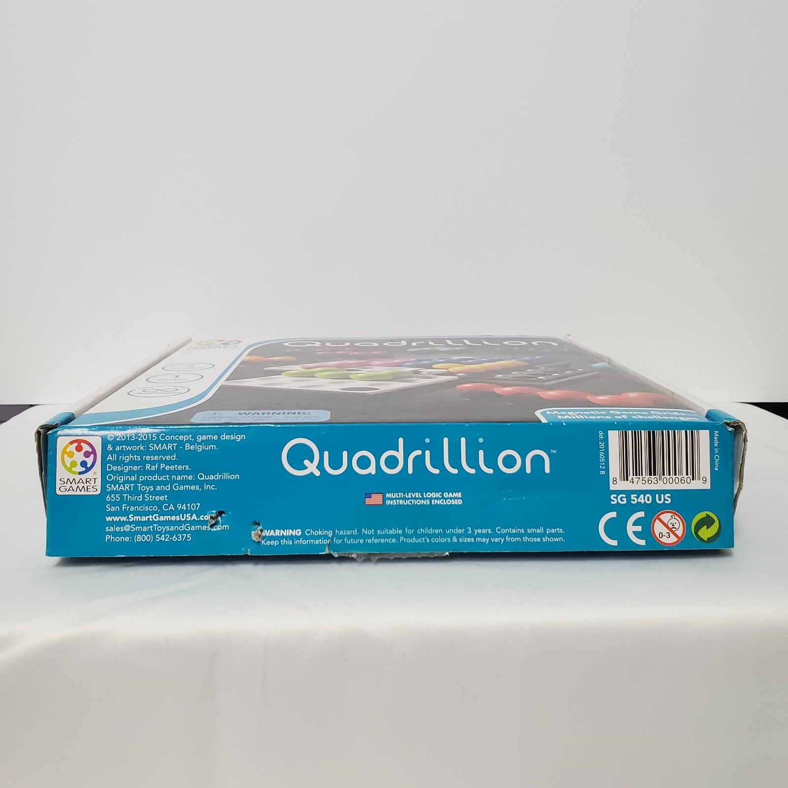 Smart Games Quadrillion Magnetic 1 Player Puzzle Logic Game Ages 7+ Box Damage