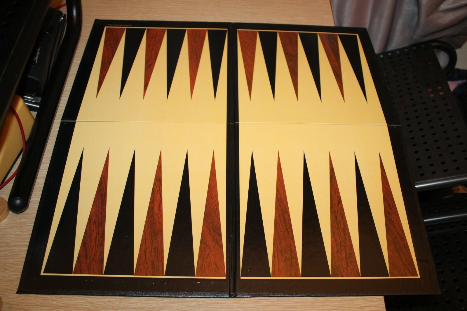 Vintage 1973 REISS Backgammon Game #751 Wood Chips Complete In Box