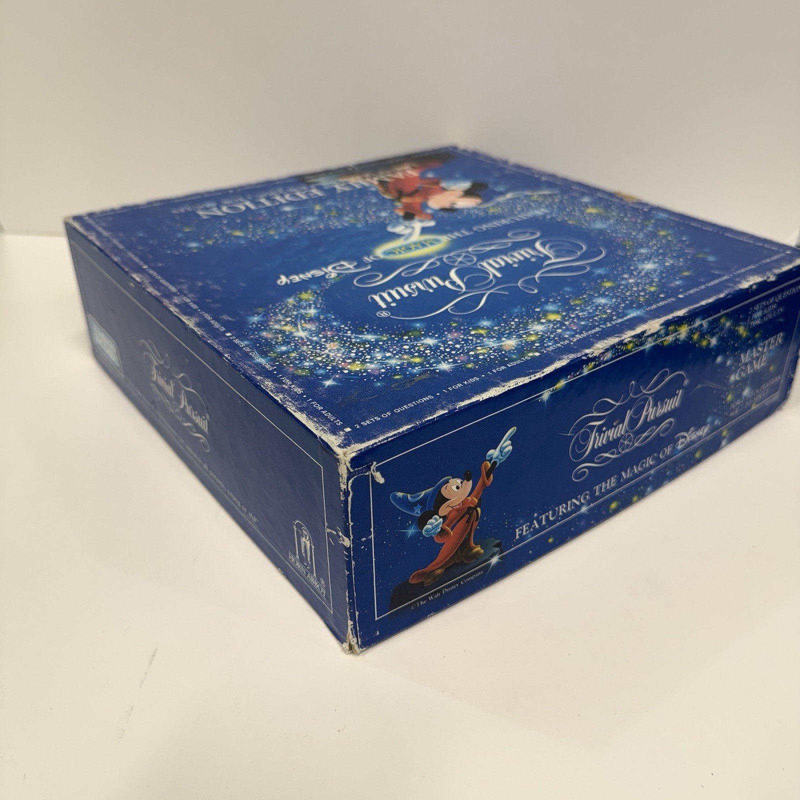 Vintage Trivial Pursuit MAGIC of DISNEY Family Edition Master Board Game 1986