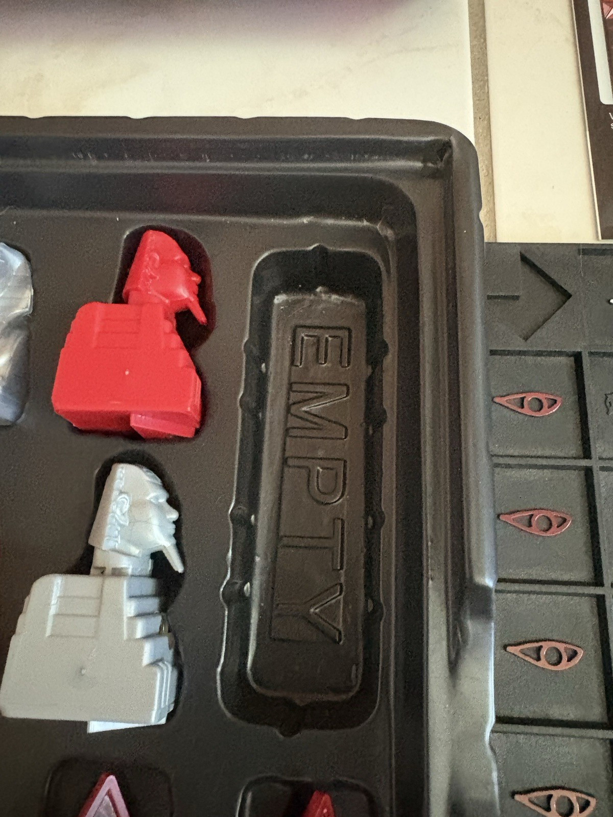 Laser Khet 2.0 Game Classic Strategy Innovation Toys Complete Mensa Winner
